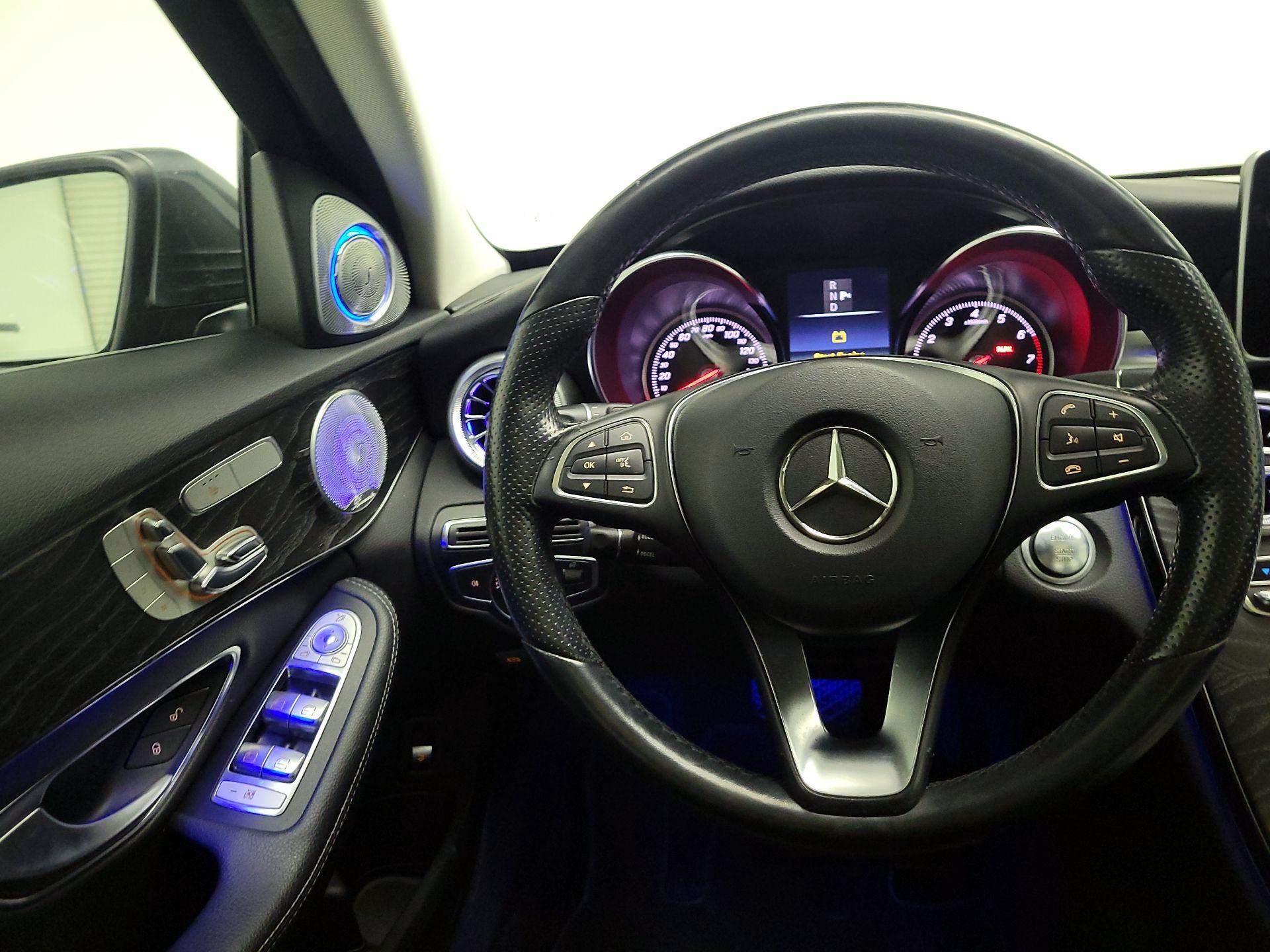 Thumbnail: 2017 Mercedes-Benz C-Class - 10