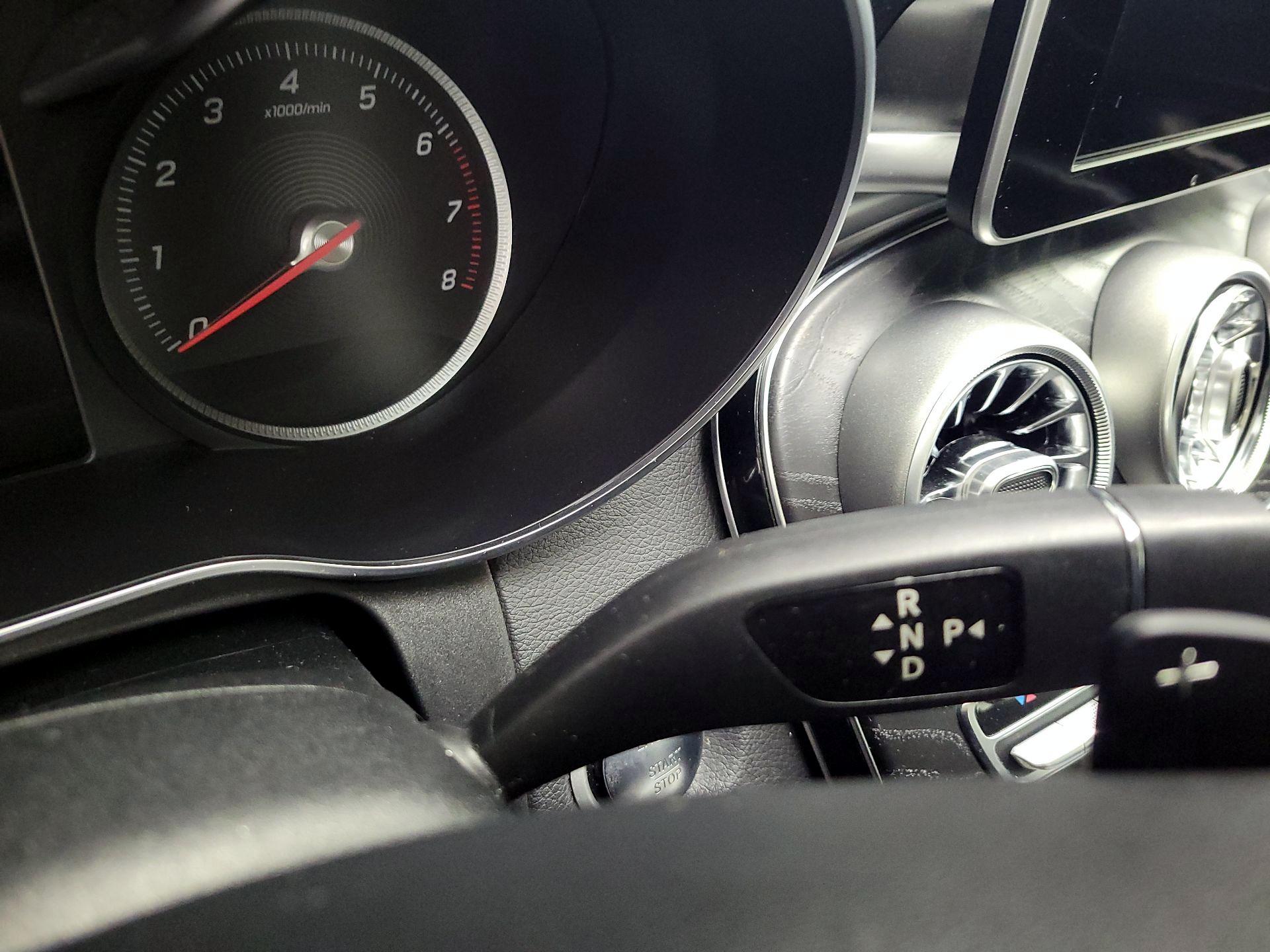 Thumbnail: 2017 Mercedes-Benz C-Class - 15