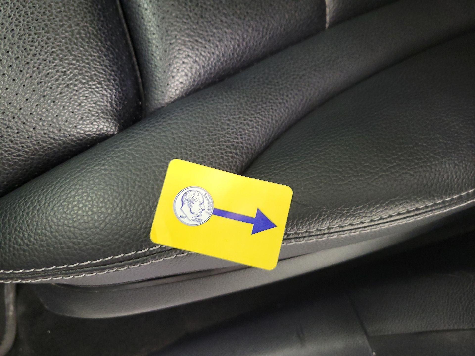 Thumbnail: 2017 Mercedes-Benz C-Class - 19