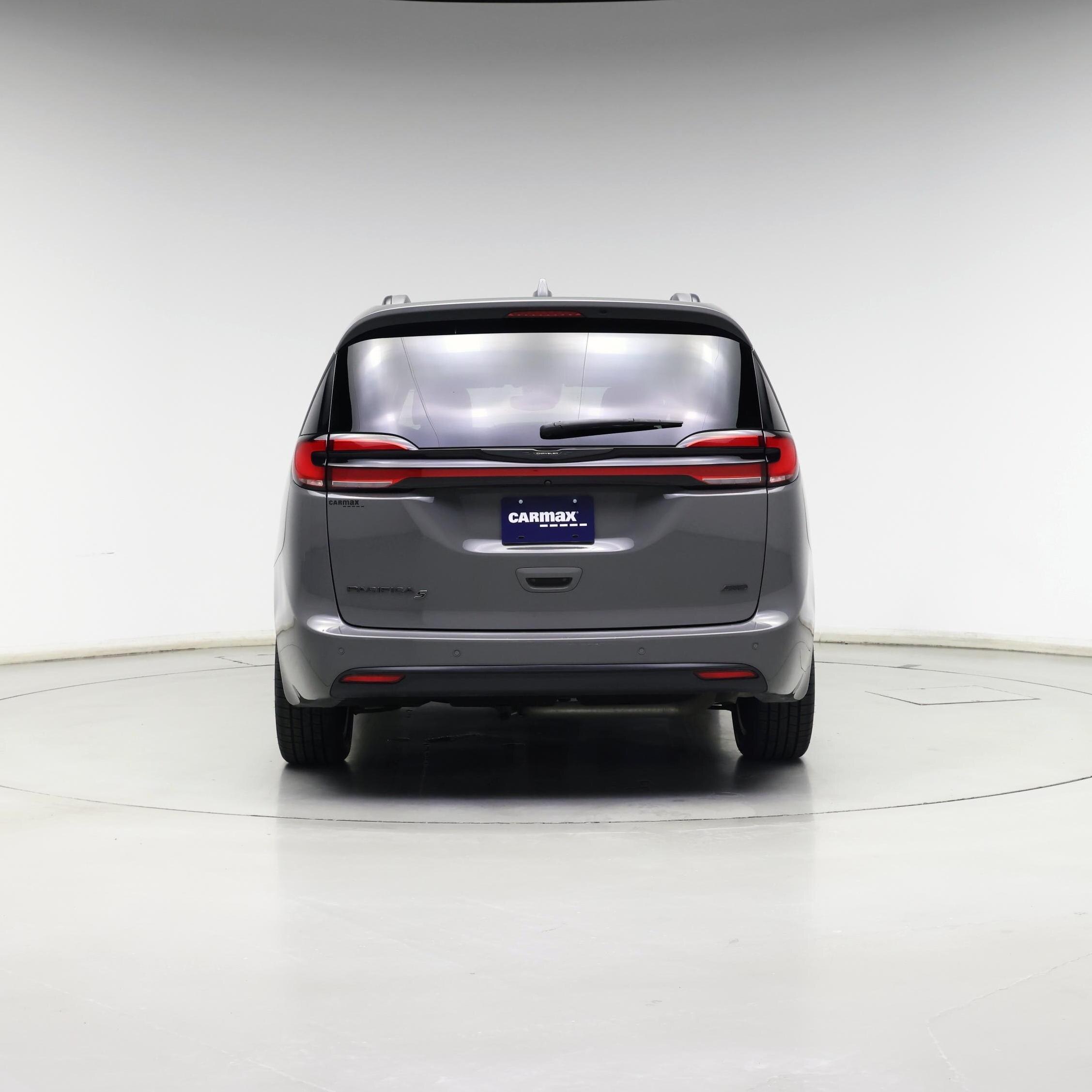 Thumbnail: 2021 Chrysler Pacifica - 6