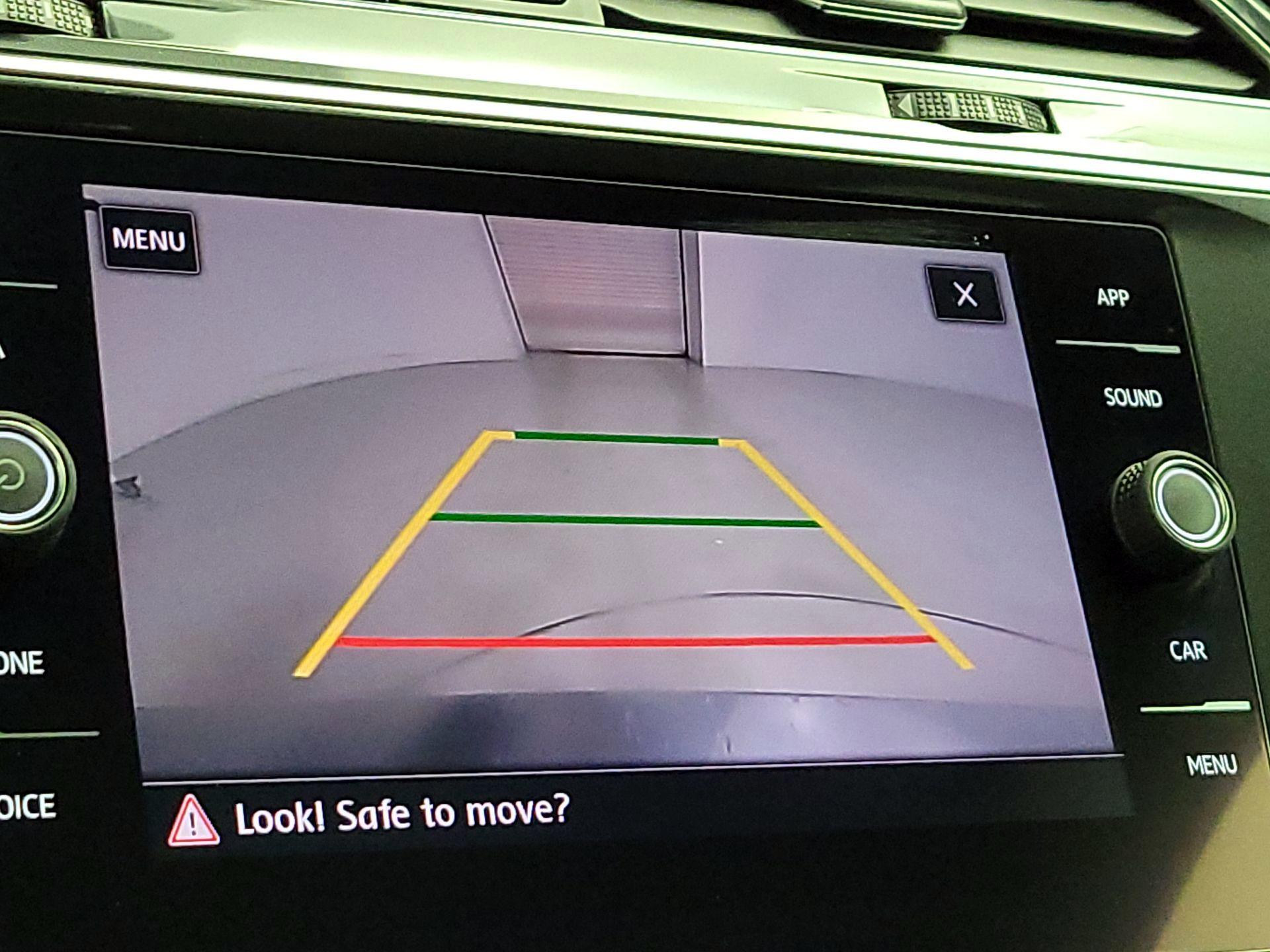 Thumbnail: 2019 Volkswagen Tiguan - 14