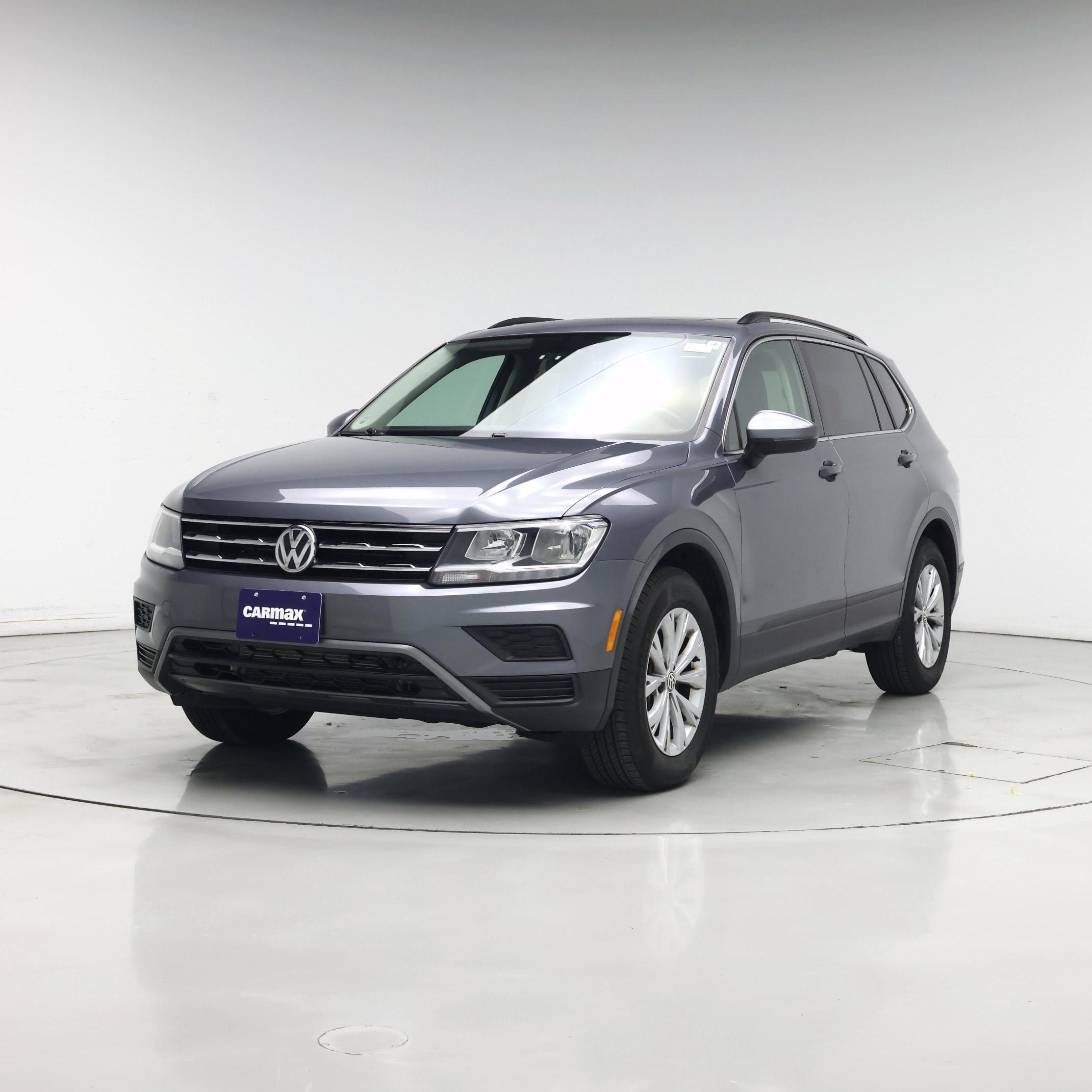 Thumbnail: 2019 Volkswagen Tiguan - 4
