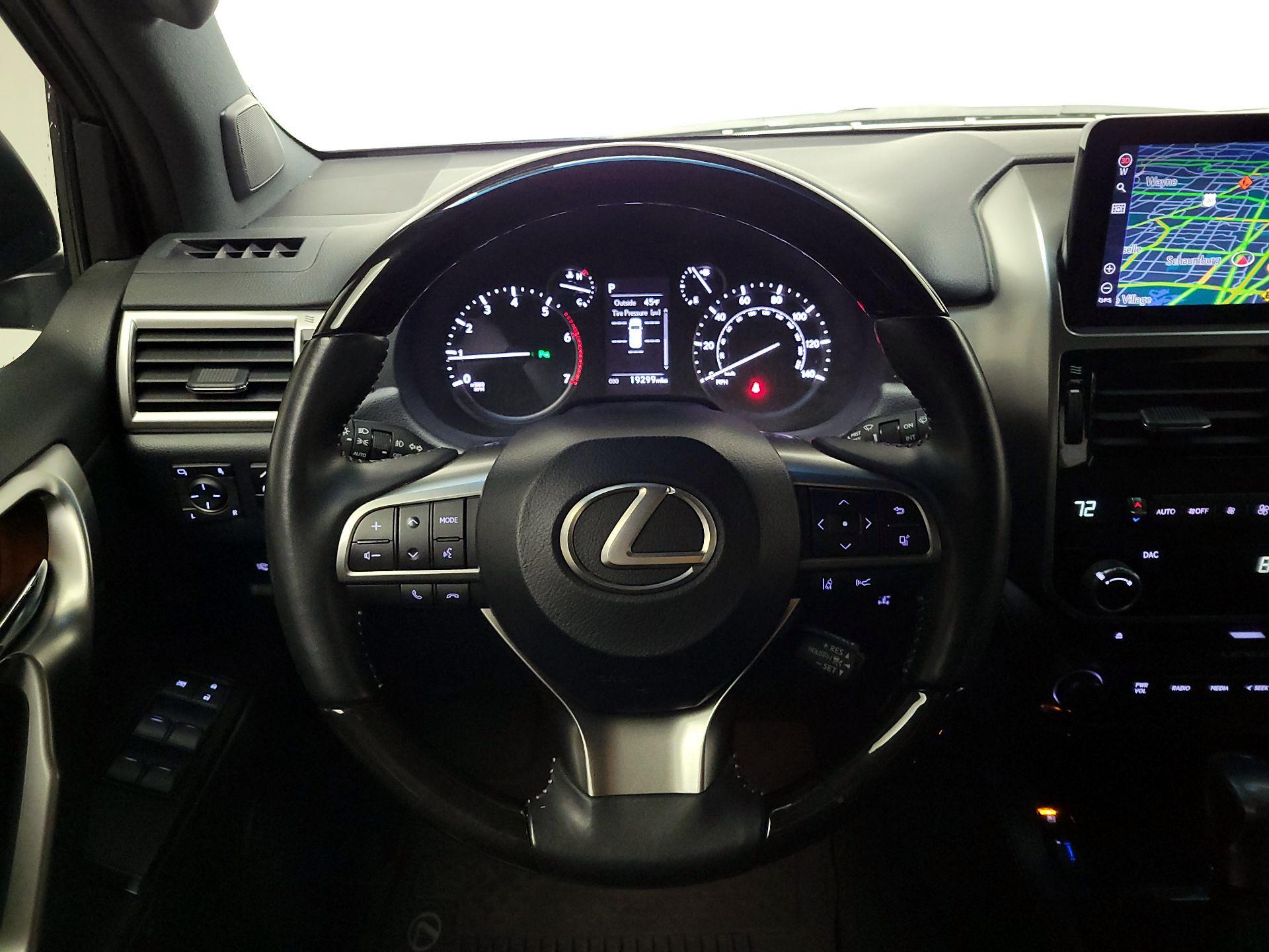 Thumbnail: 2023 Lexus GX - 10