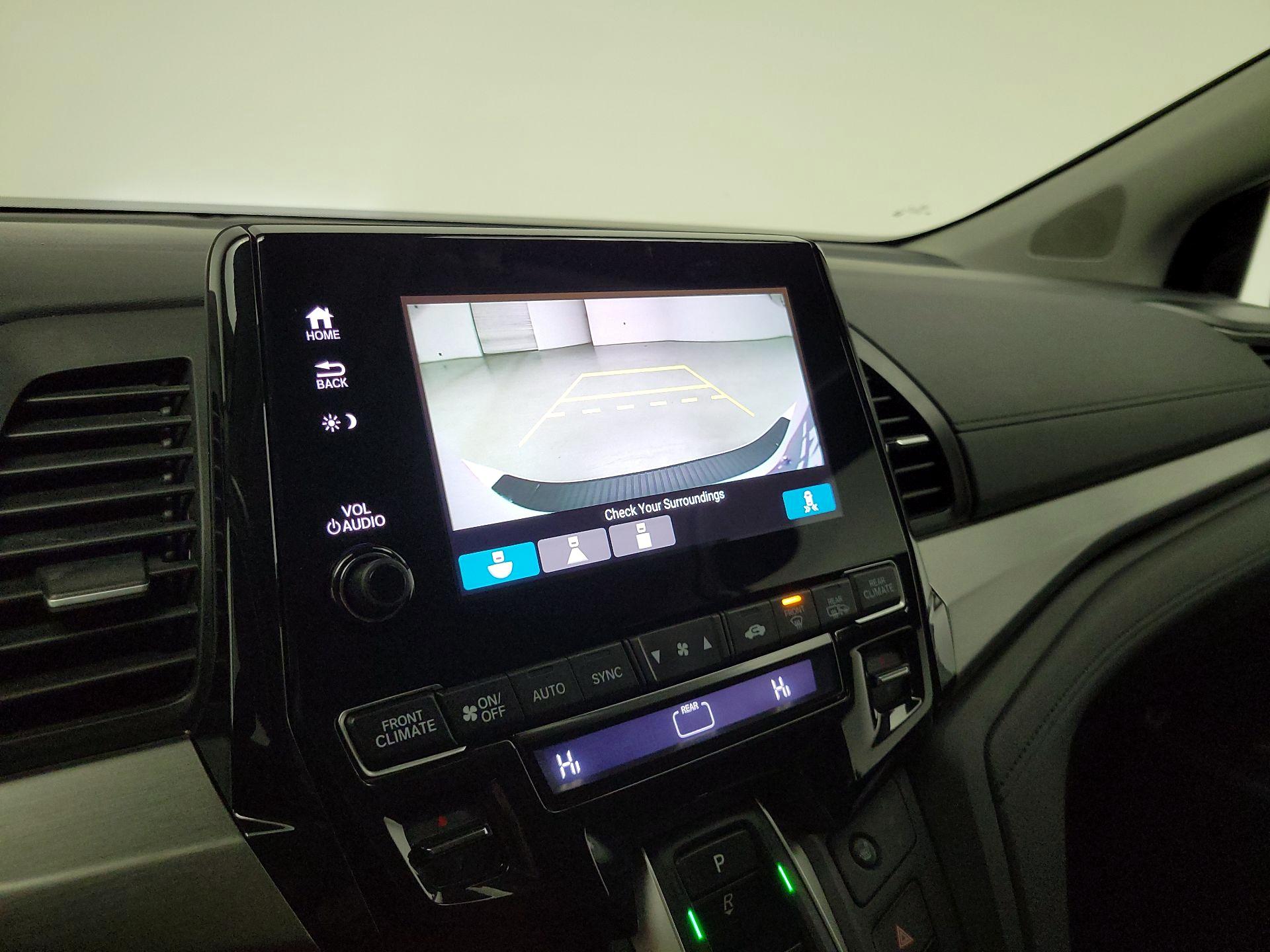 Thumbnail: 2021 Honda Odyssey - 14