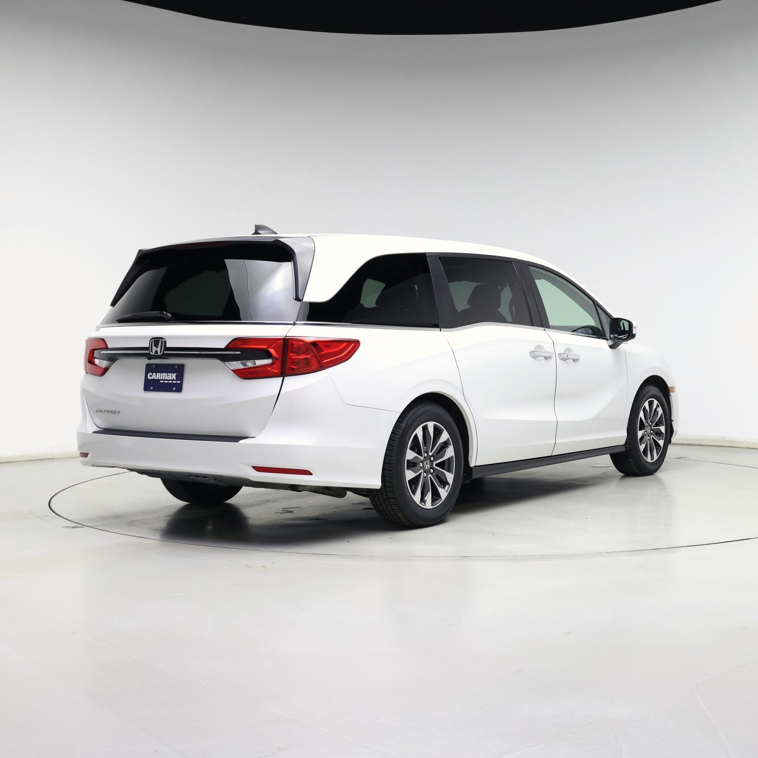 Thumbnail: 2021 Honda Odyssey - 8