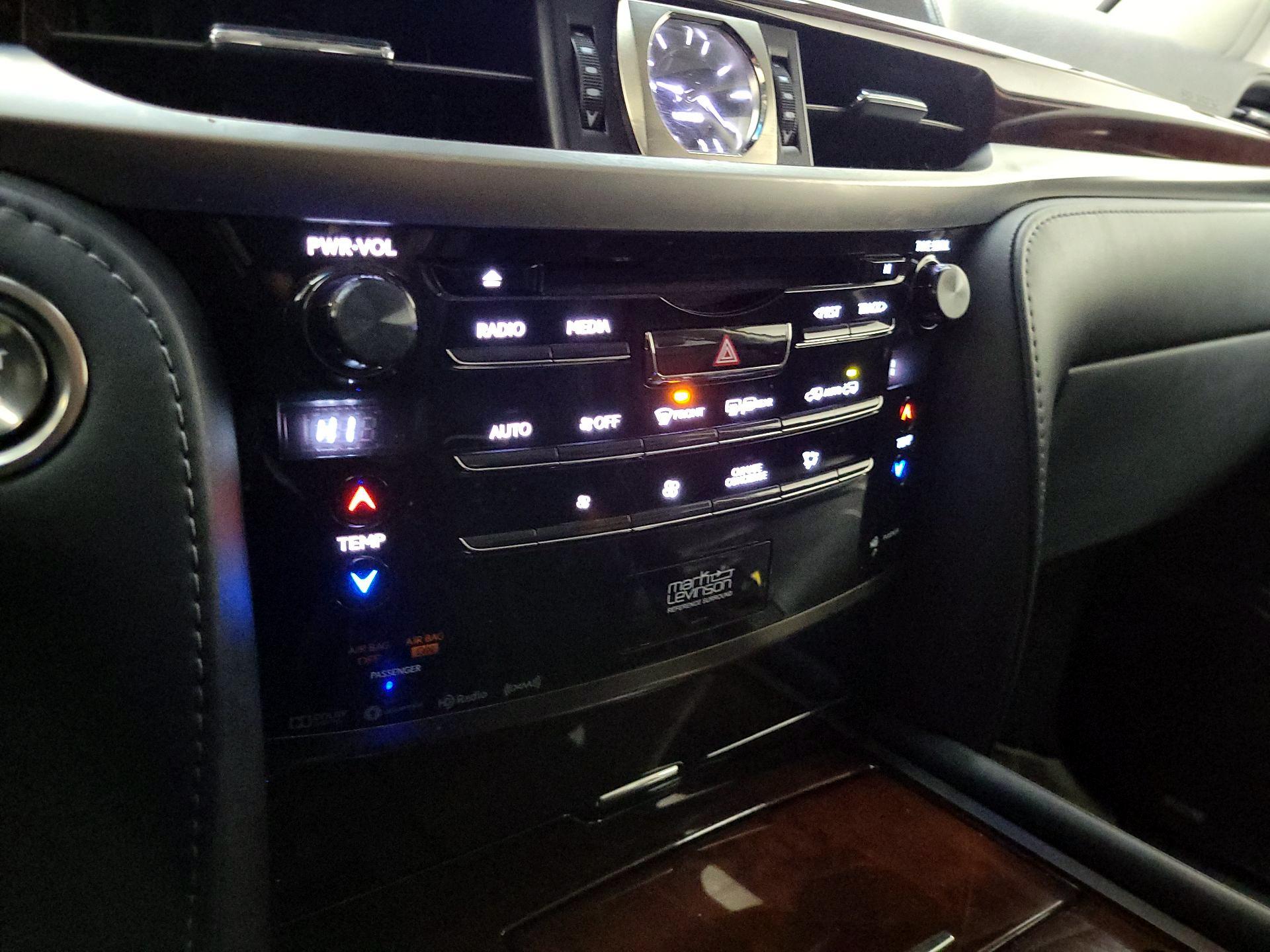 Thumbnail: 2021 Lexus LX - 17