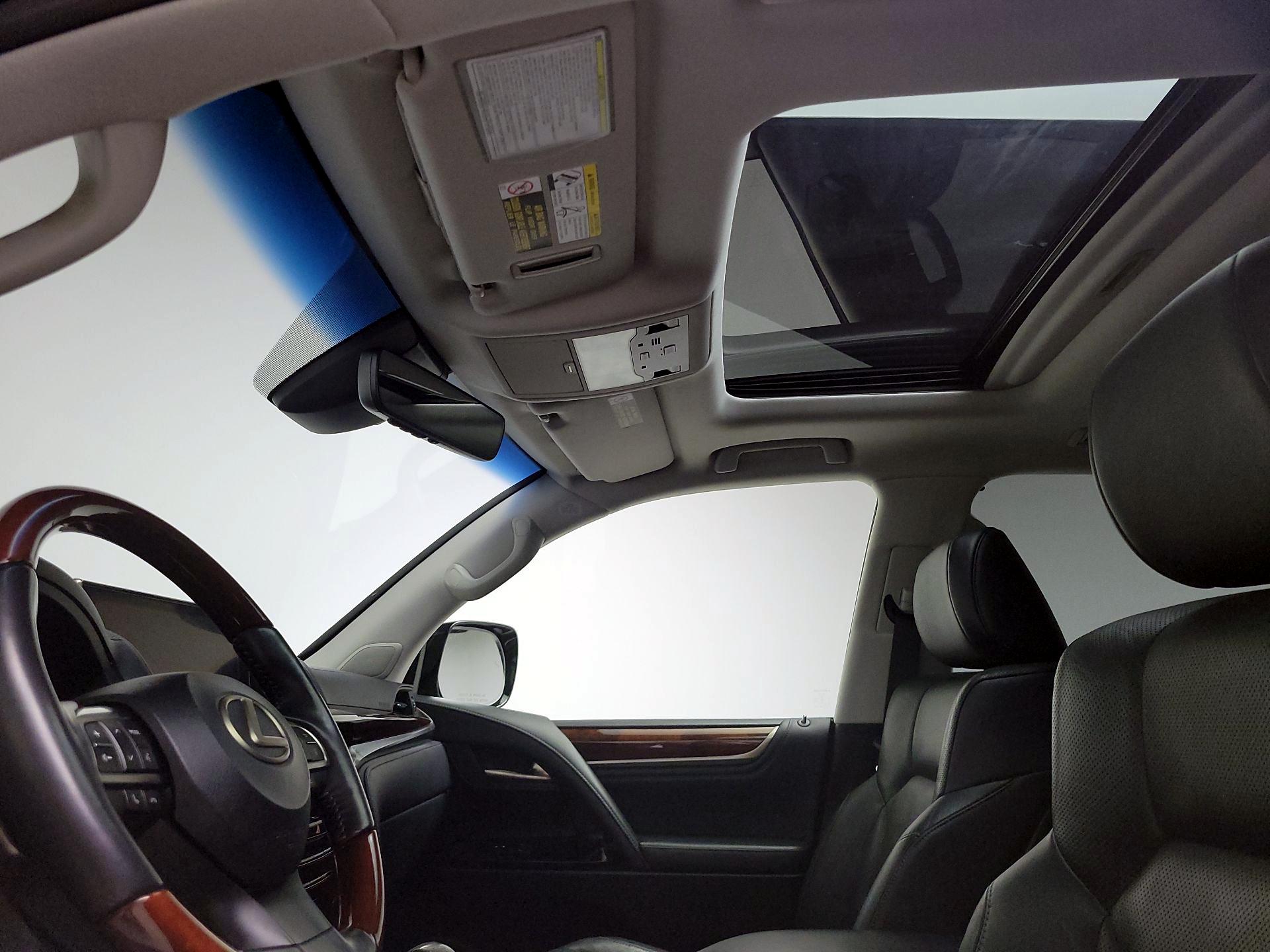 Thumbnail: 2021 Lexus LX - 20