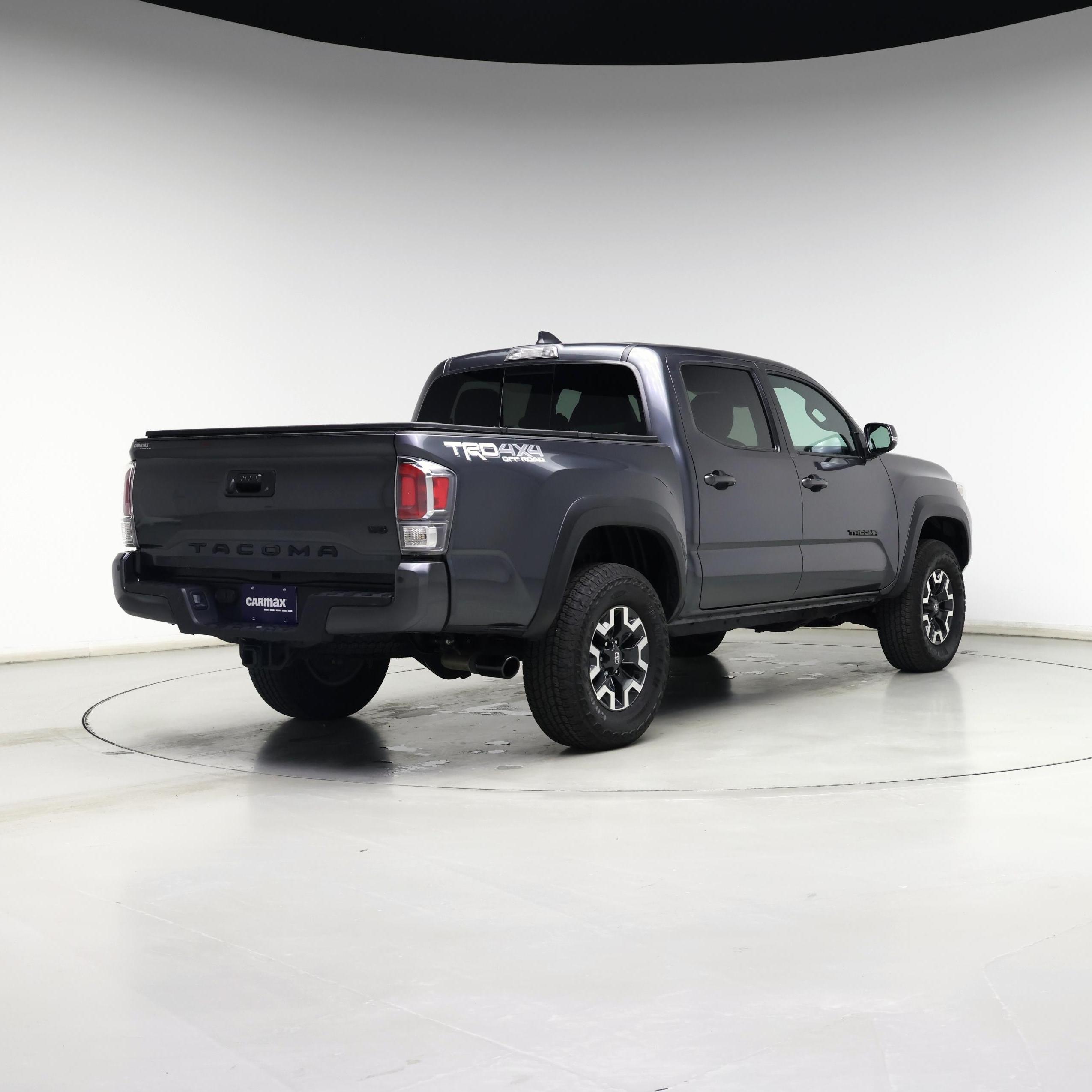 Thumbnail: 2022 Toyota Tacoma - 8