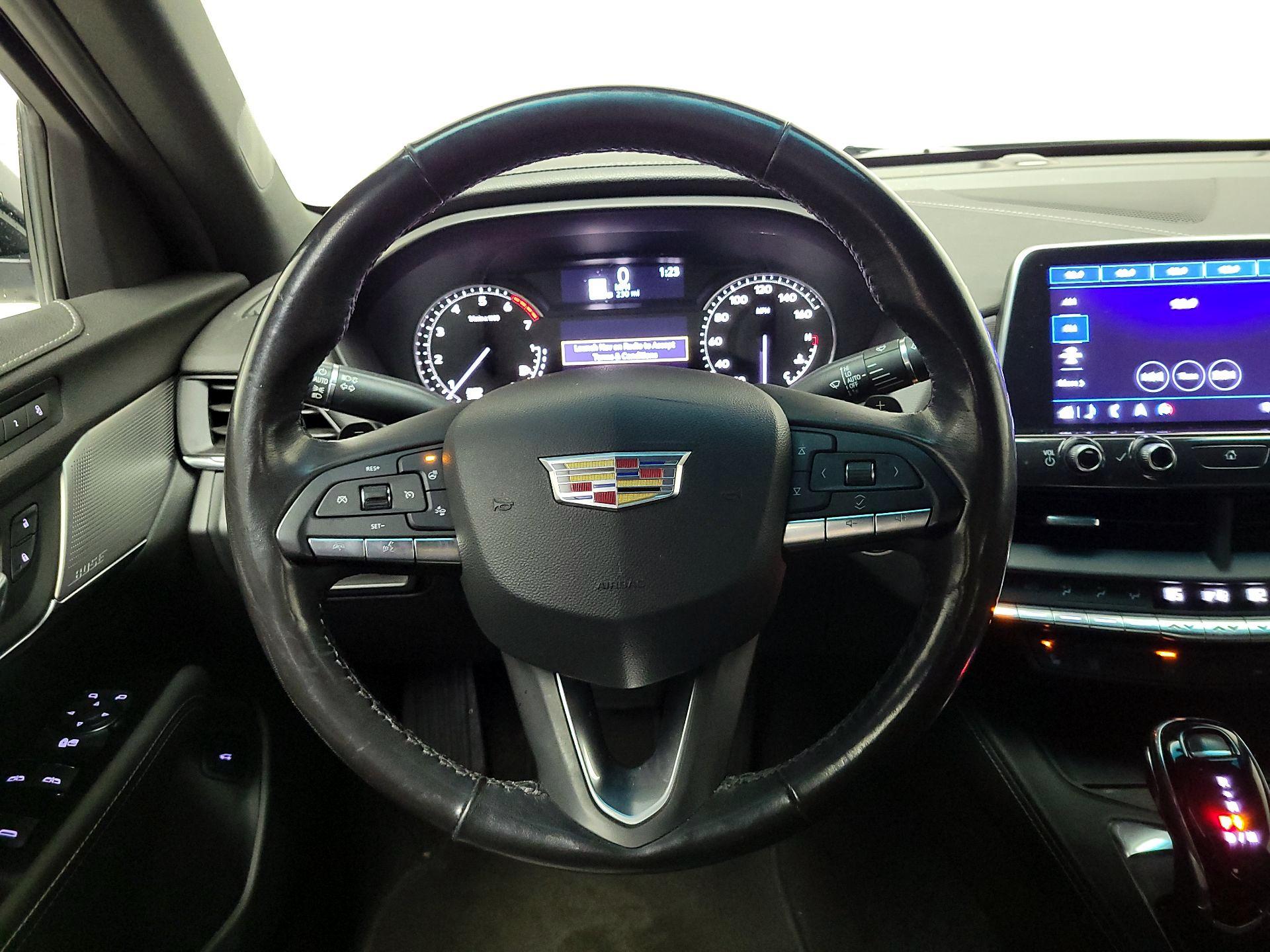 Thumbnail: 2020 Cadillac CT4 - 10