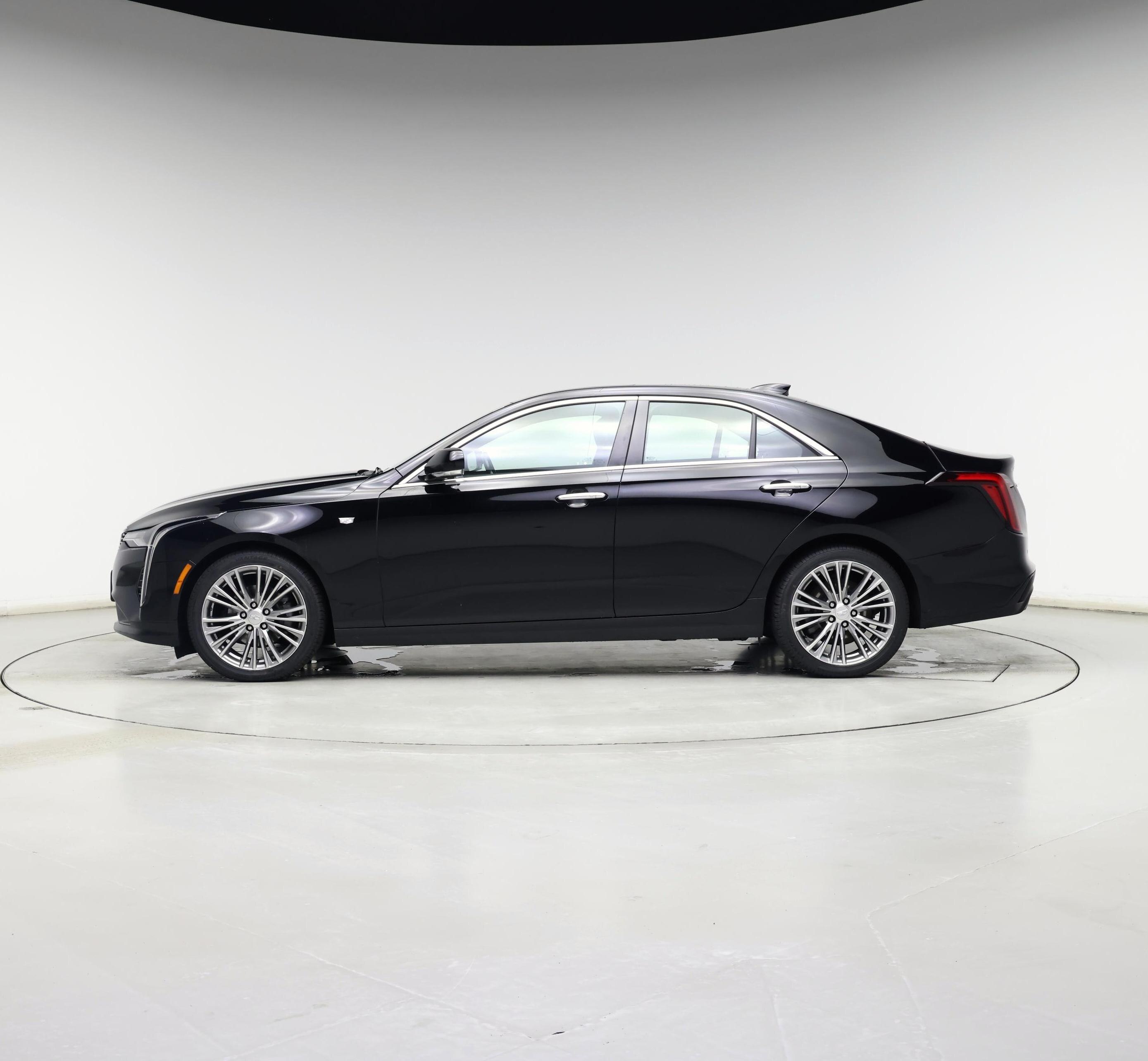 Thumbnail: 2020 Cadillac CT4 - 3