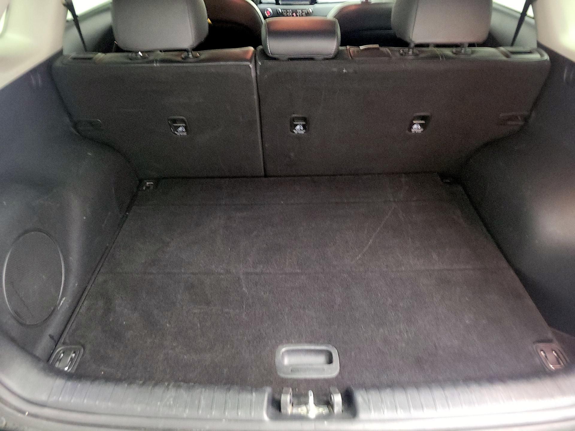 Thumbnail: 2017 Kia Niro - 16