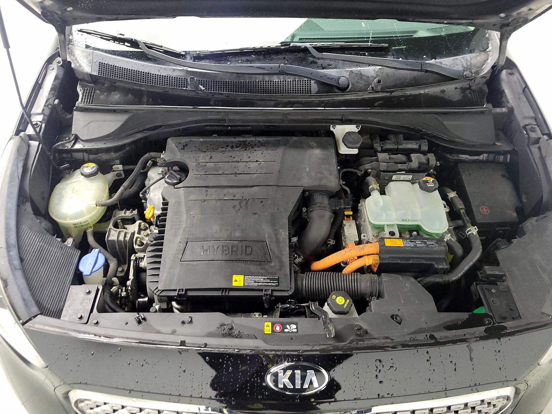 Thumbnail: 2017 Kia Niro - 17