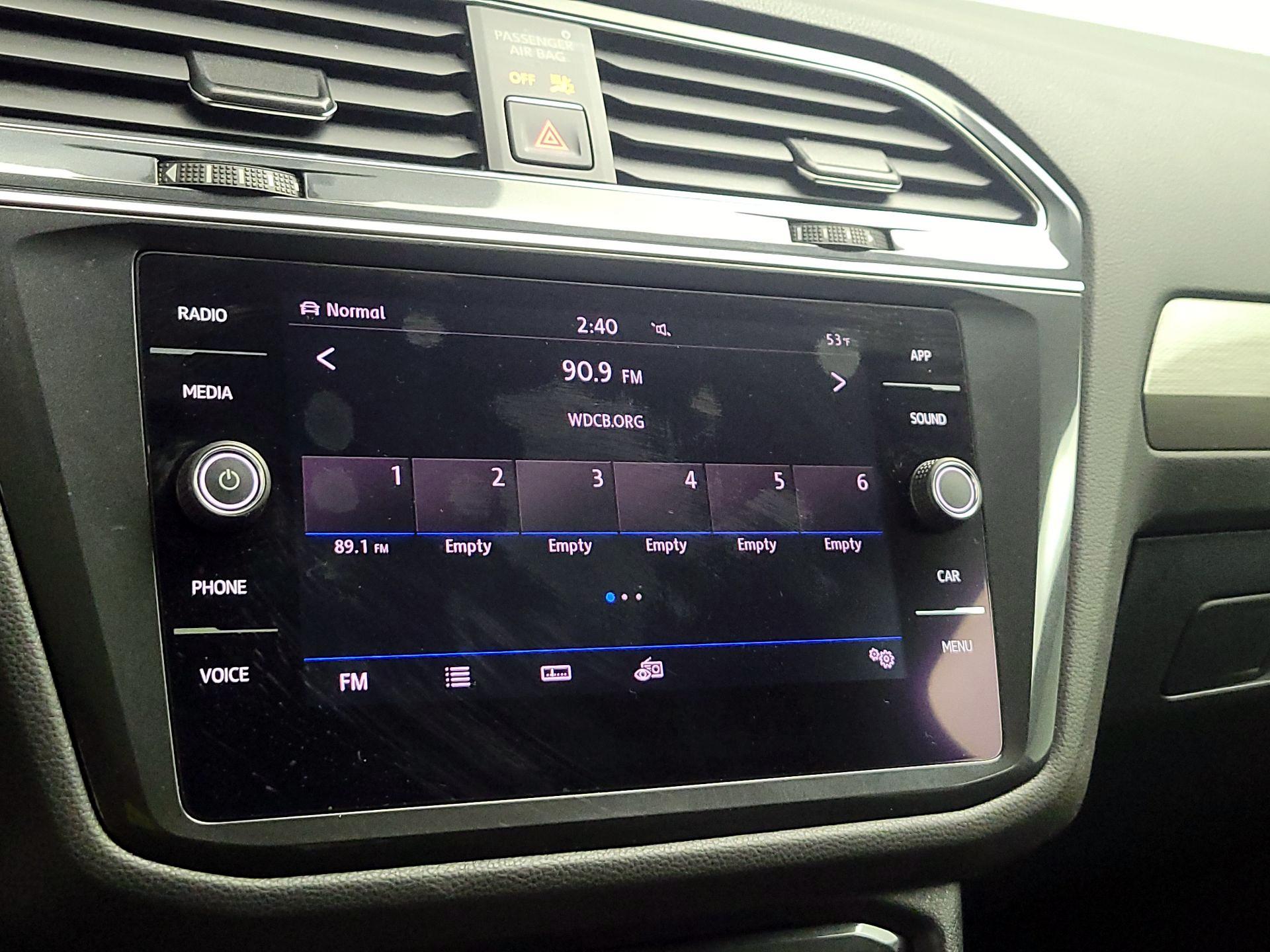 Thumbnail: 2018 Volkswagen Tiguan - 15