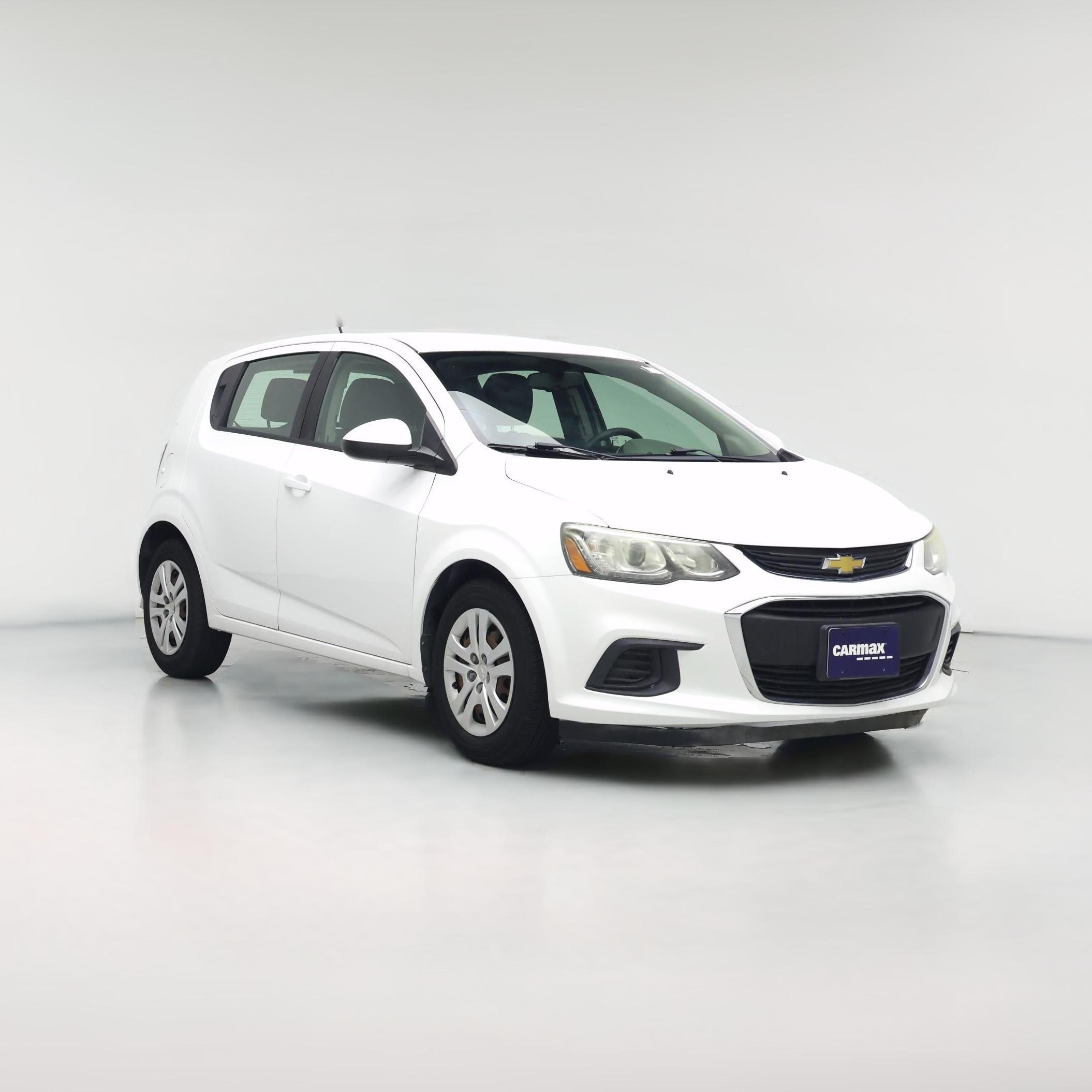 Thumbnail: 2017 Chevrolet Sonic - 1