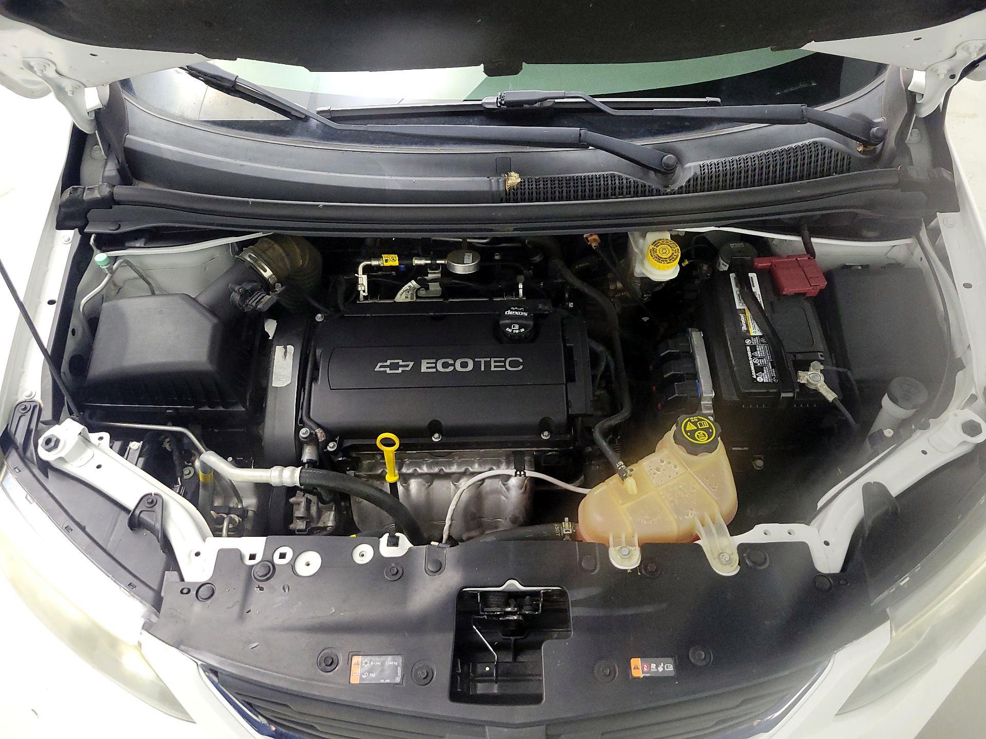 Thumbnail: 2017 Chevrolet Sonic - 17