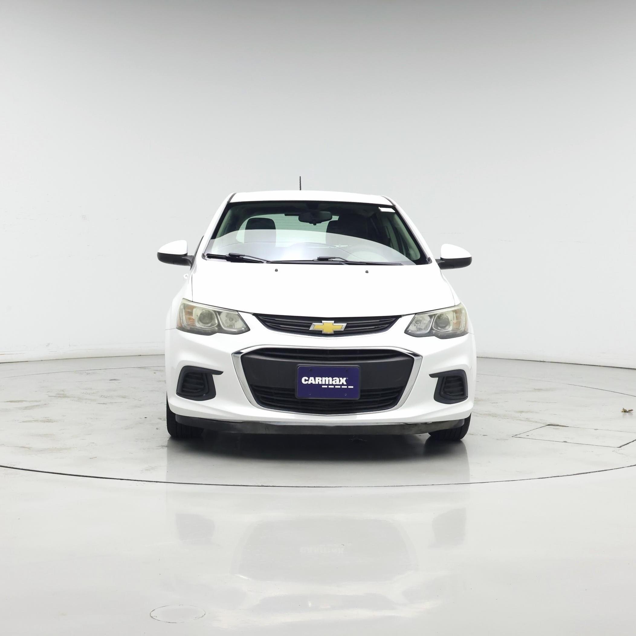 Thumbnail: 2017 Chevrolet Sonic - 5