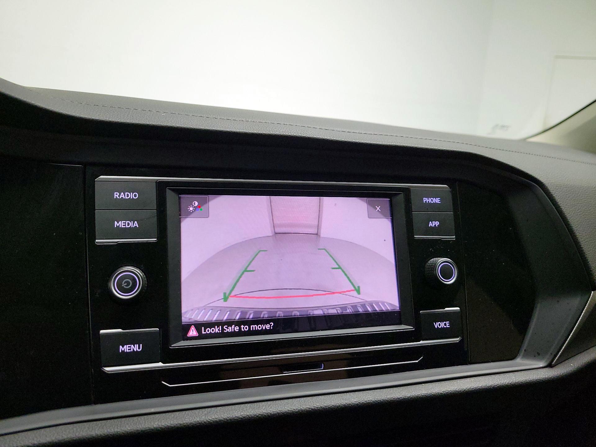 Thumbnail: 2021 Volkswagen Jetta - 13