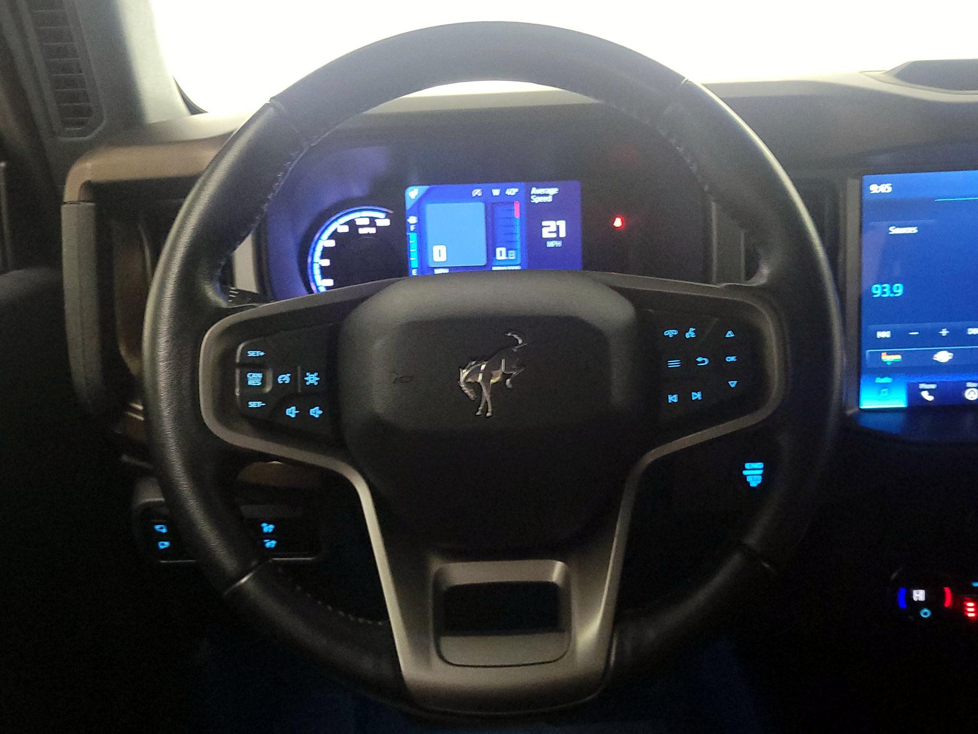 Thumbnail: 2023 Ford Bronco - 10