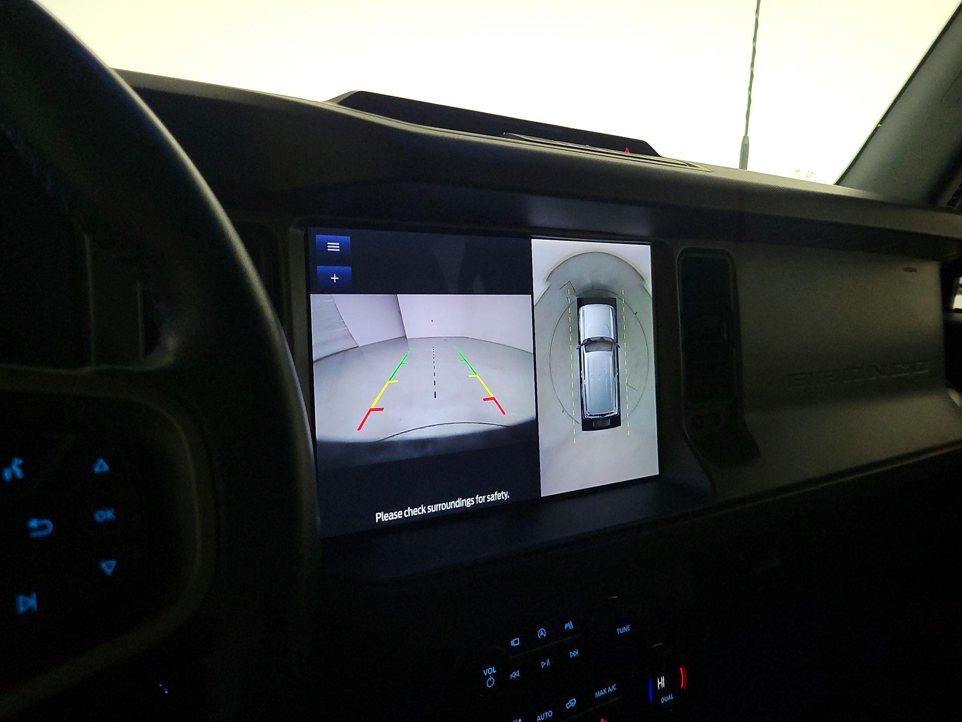 Thumbnail: 2023 Ford Bronco - 15