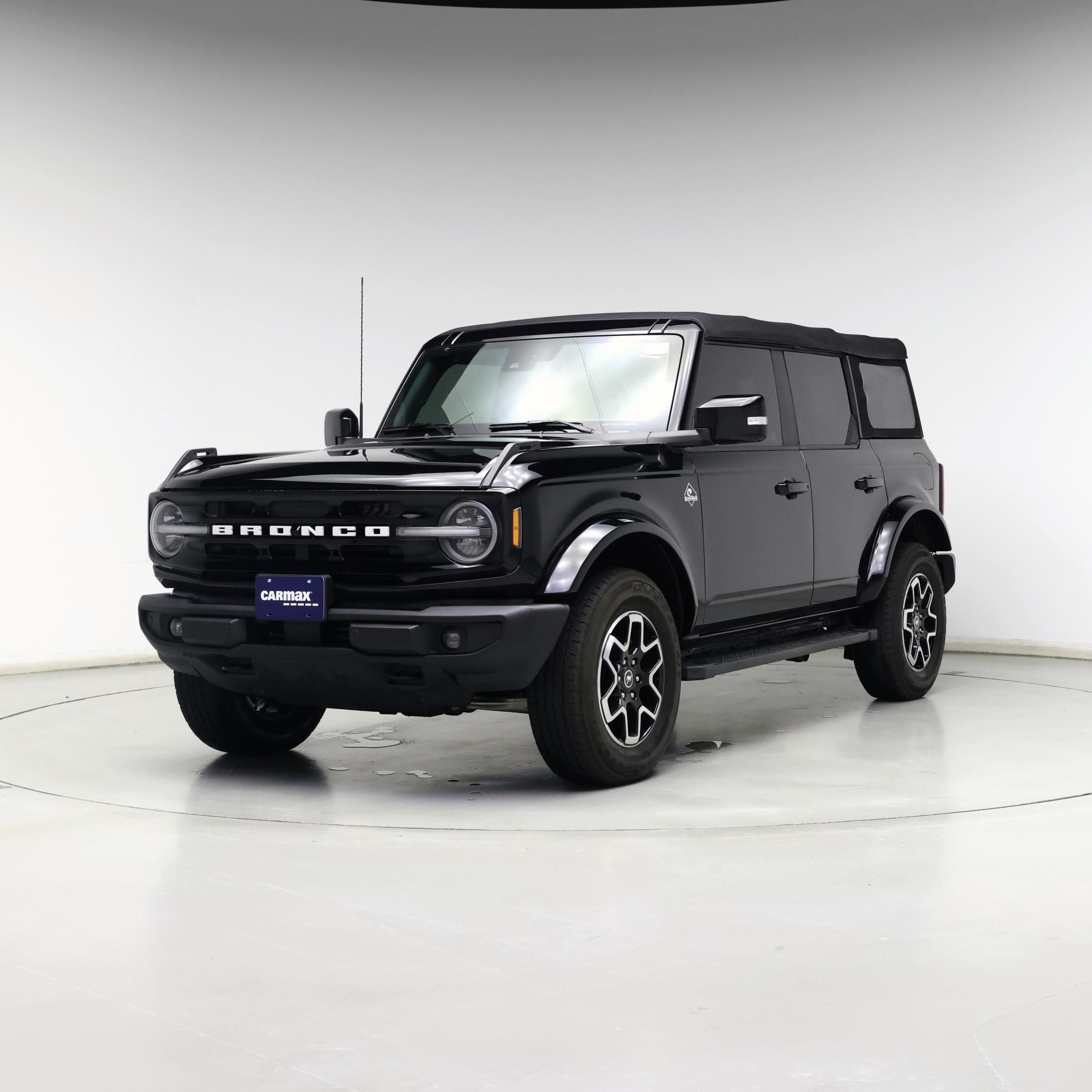 Thumbnail: 2023 Ford Bronco - 4