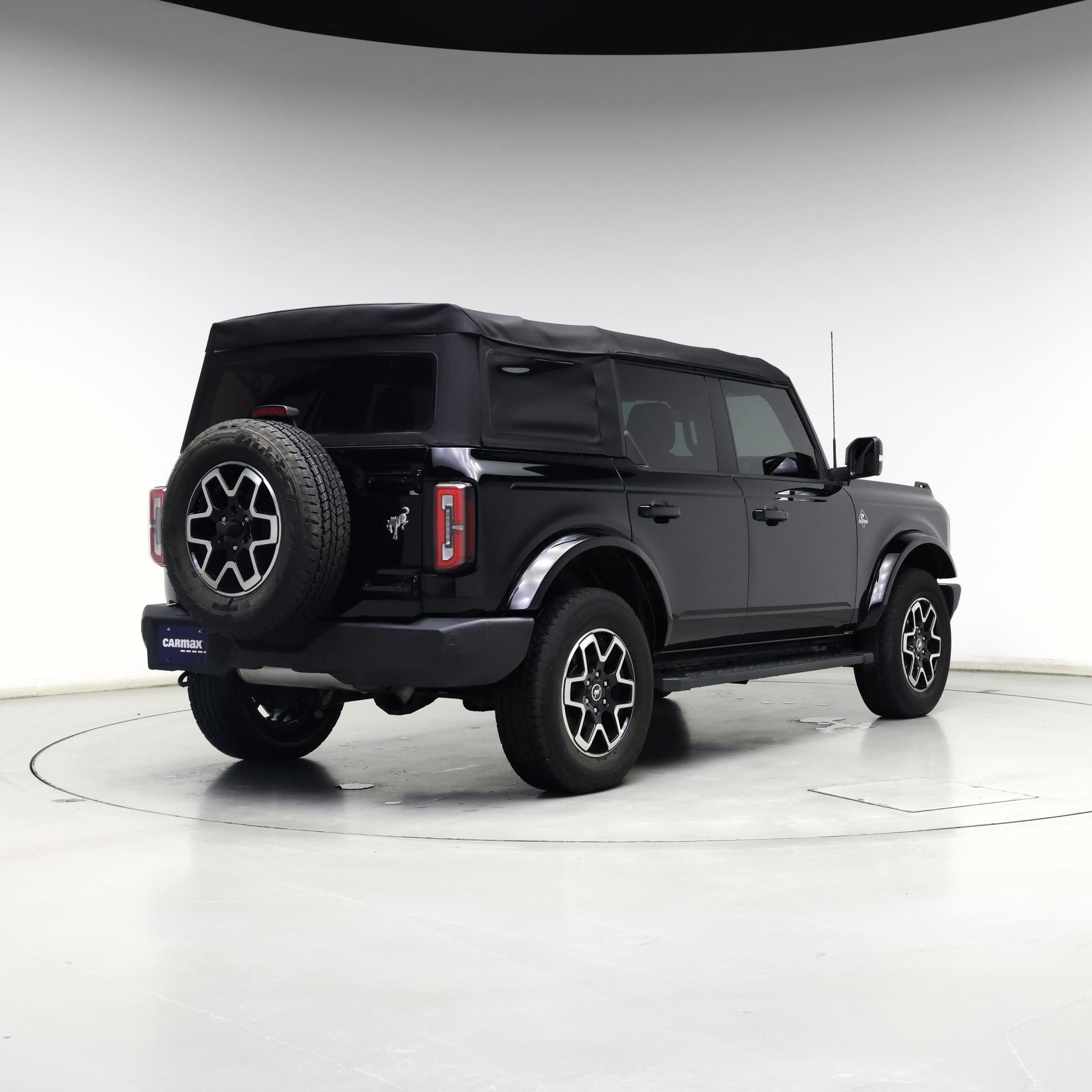 Thumbnail: 2023 Ford Bronco - 8