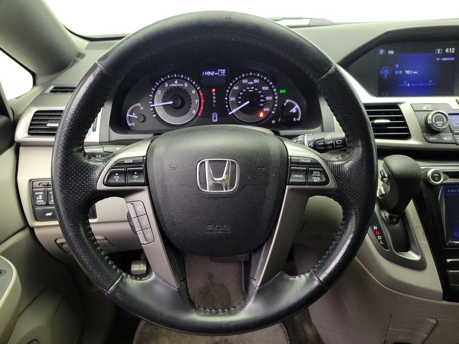 Thumbnail: 2016 Honda Odyssey - 10