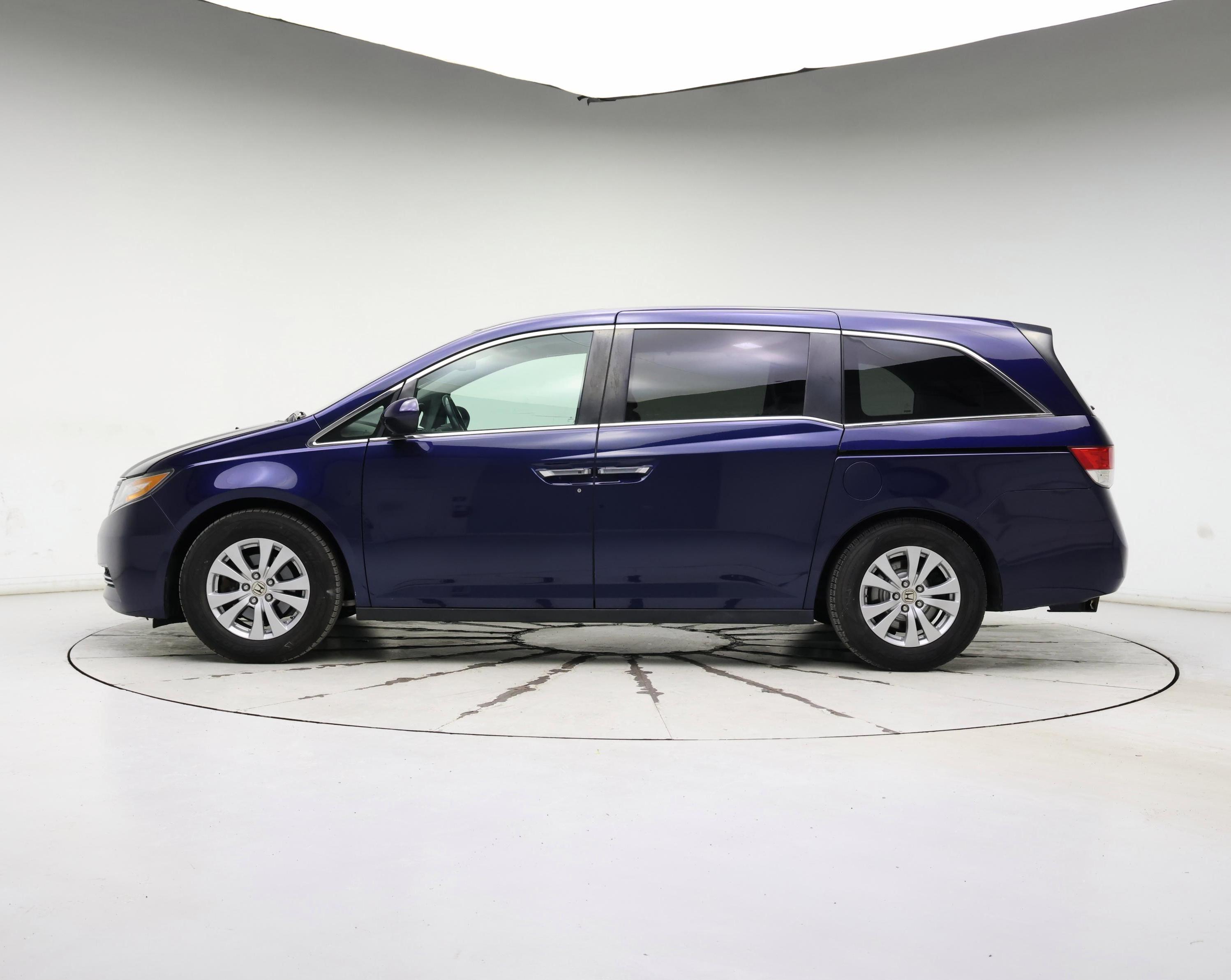 Thumbnail: 2016 Honda Odyssey - 3