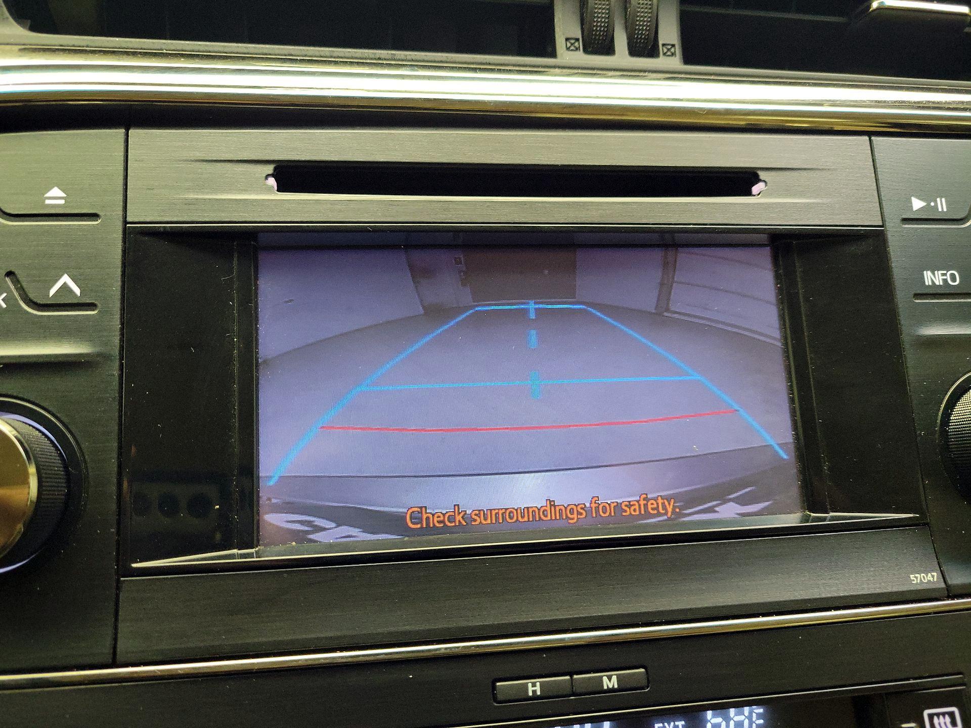 Thumbnail: 2014 Toyota Avalon - 14