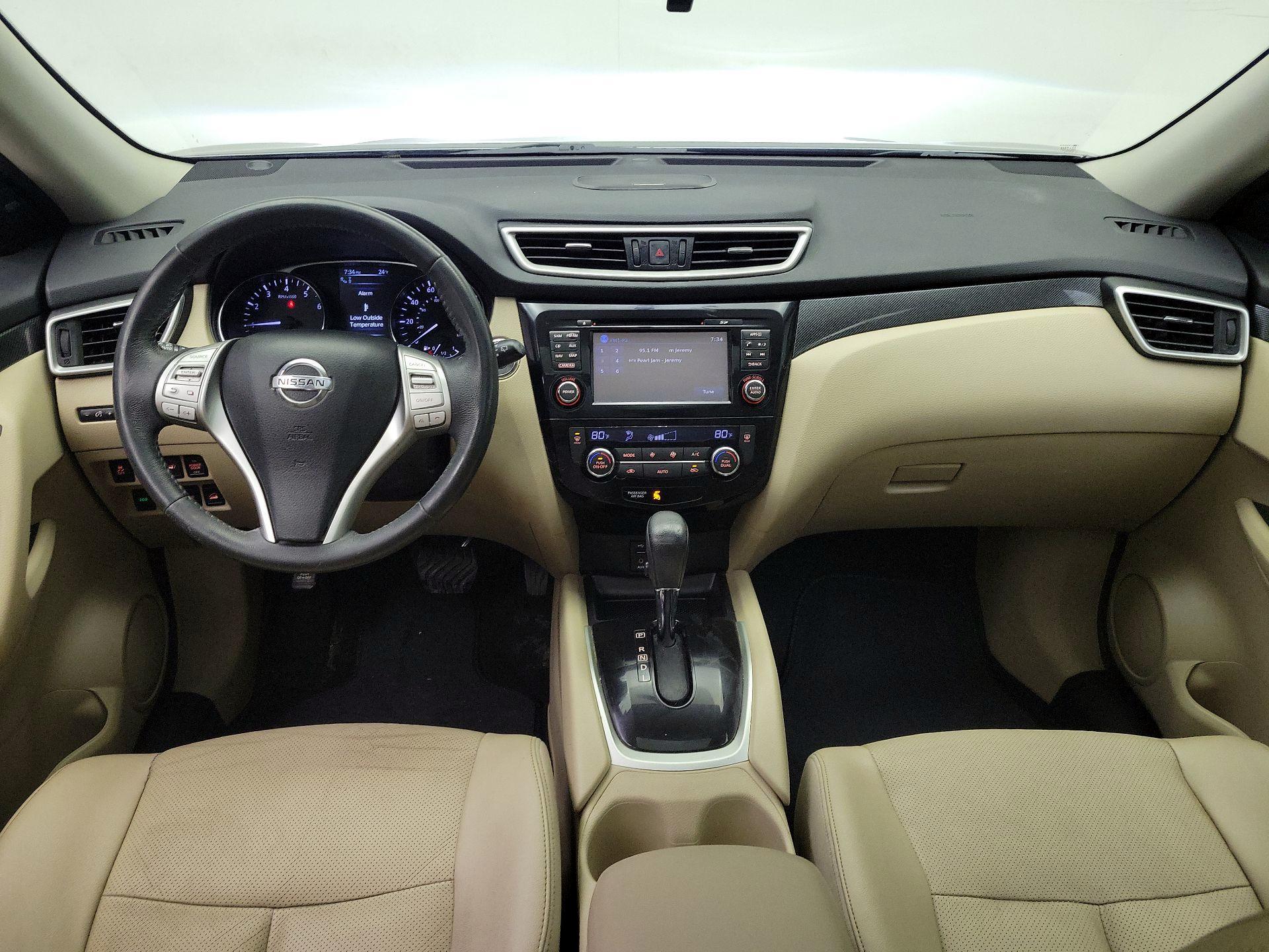 Thumbnail: 2016 Nissan Rogue - 9