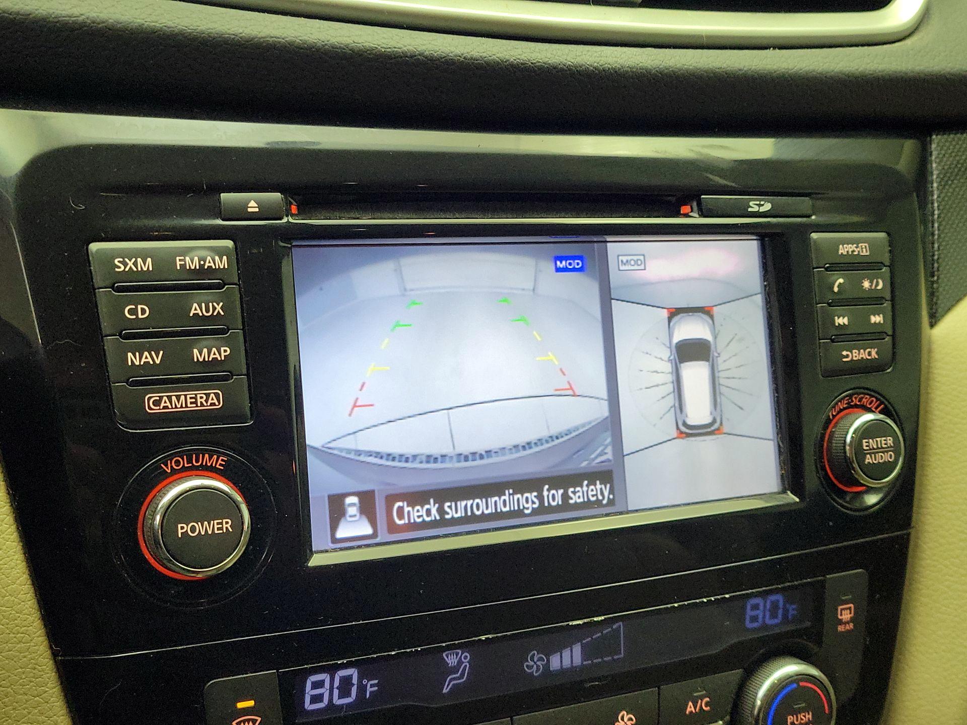 Thumbnail: 2016 Nissan Rogue - 15