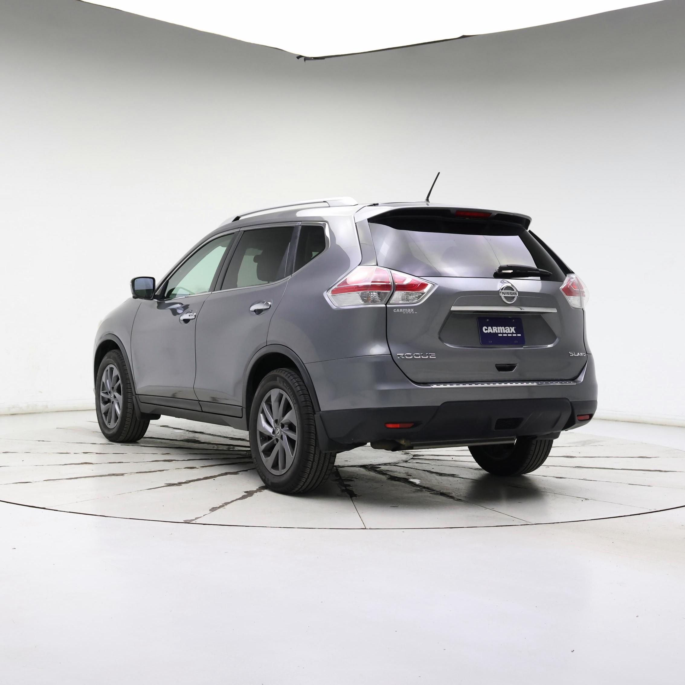 Thumbnail: 2016 Nissan Rogue - 2