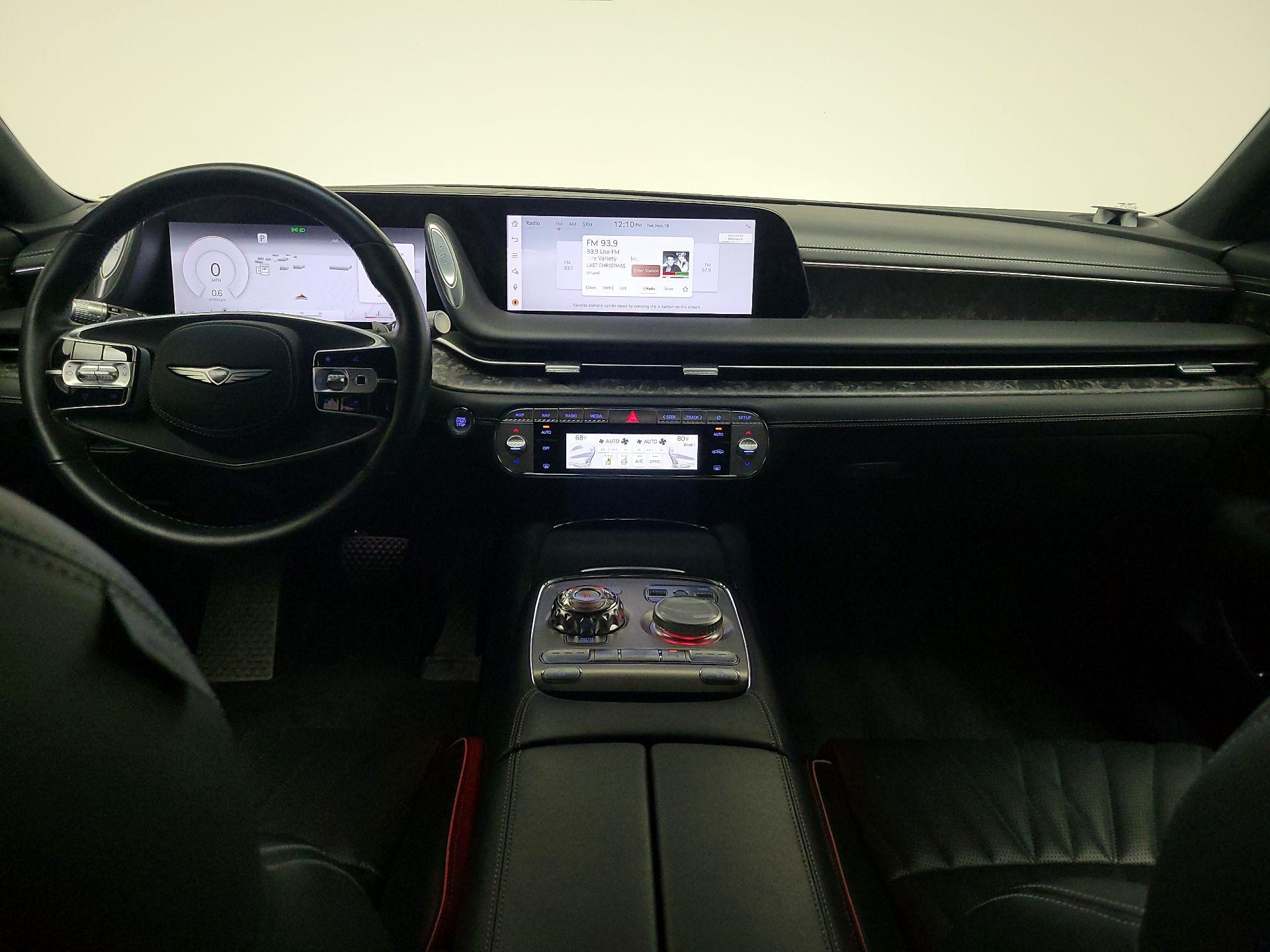 Thumbnail: 2023 Genesis G90 - 9