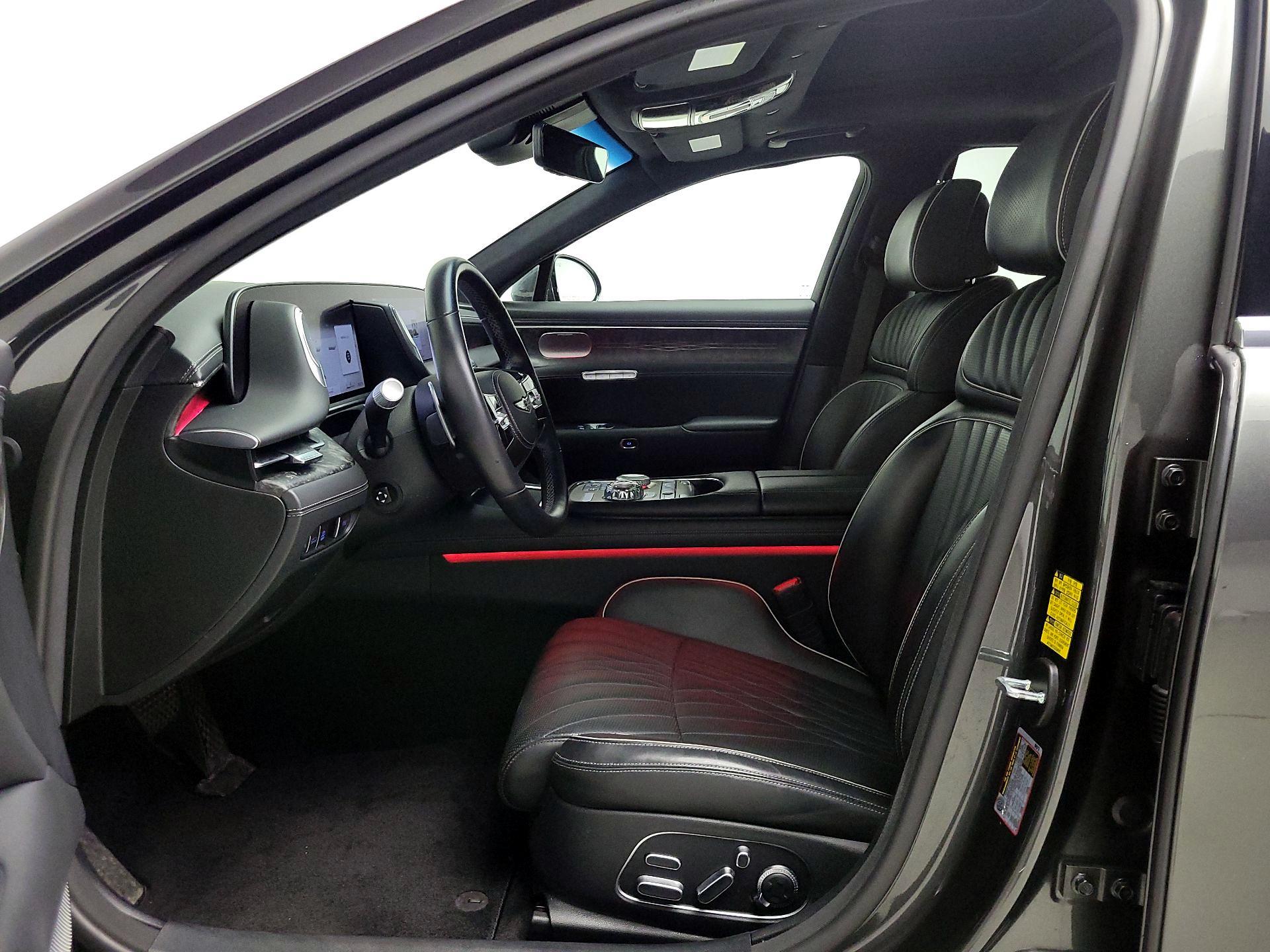 Thumbnail: 2023 Genesis G90 - 11