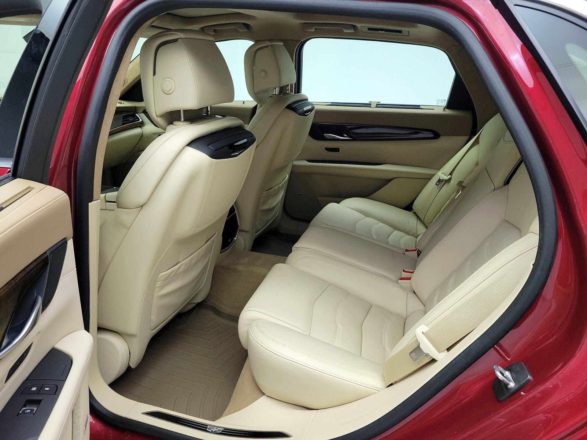 Thumbnail: 2018 Cadillac CT6 - 18