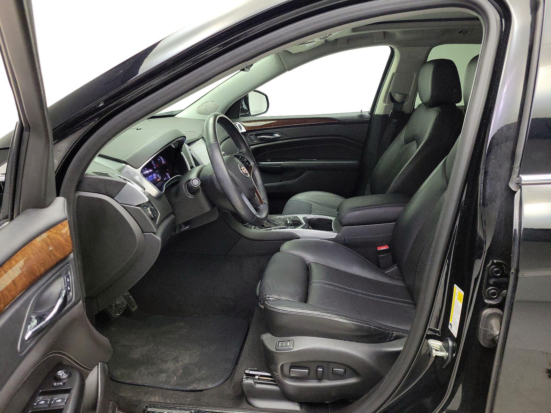 Thumbnail: 2016 Cadillac SRX - 11