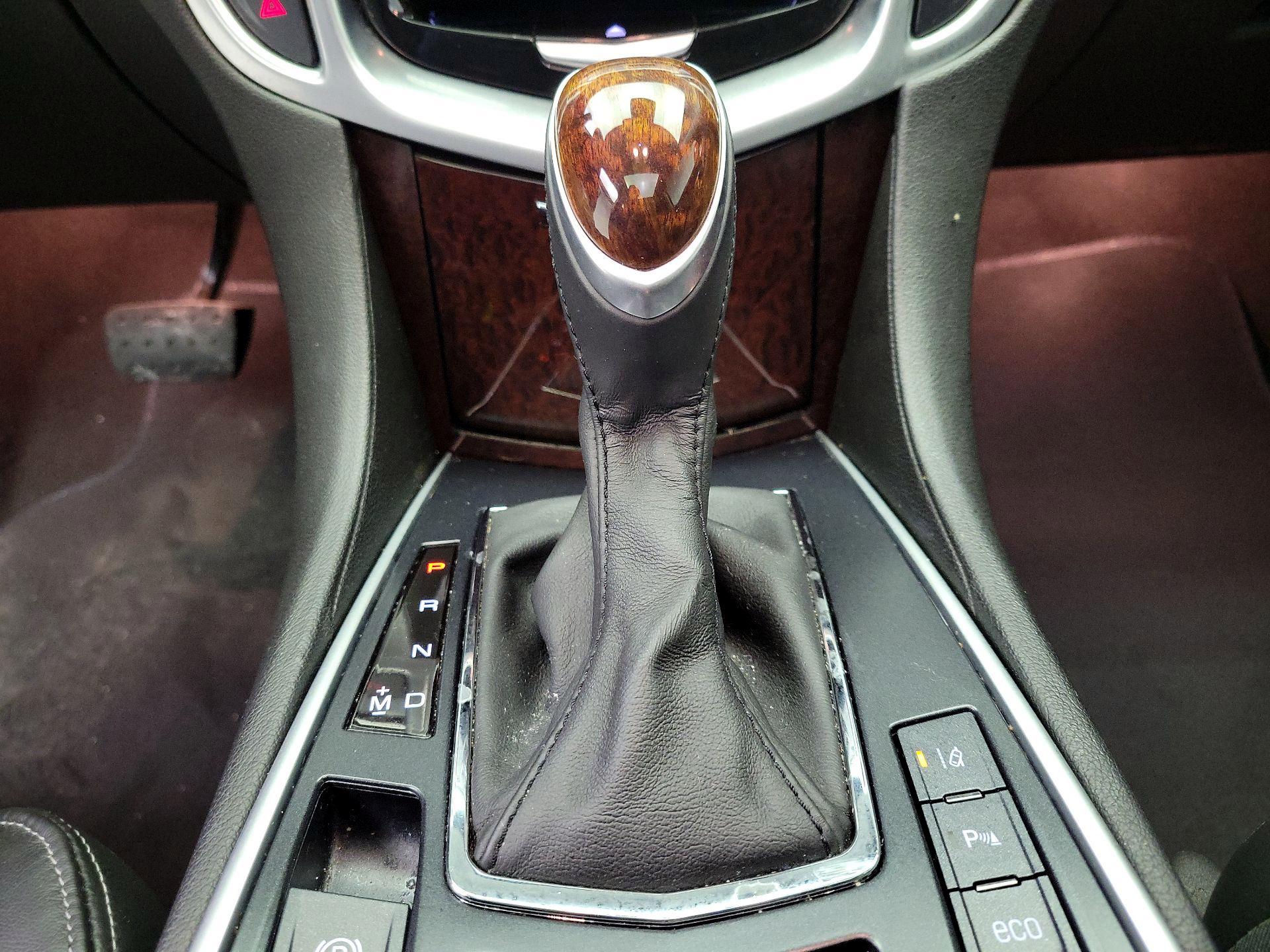 Thumbnail: 2016 Cadillac SRX - 16