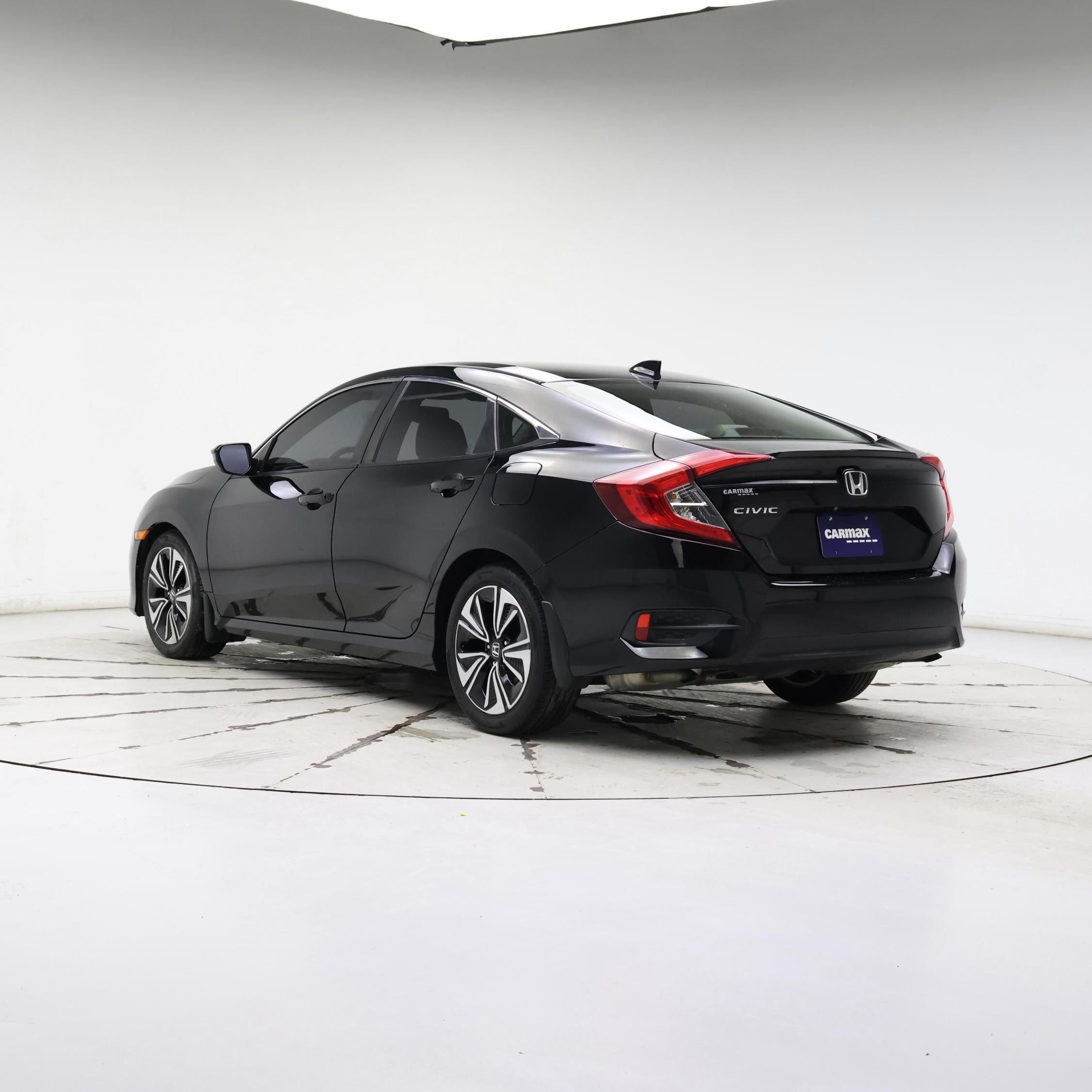 Thumbnail: 2016 Honda Civic - 2