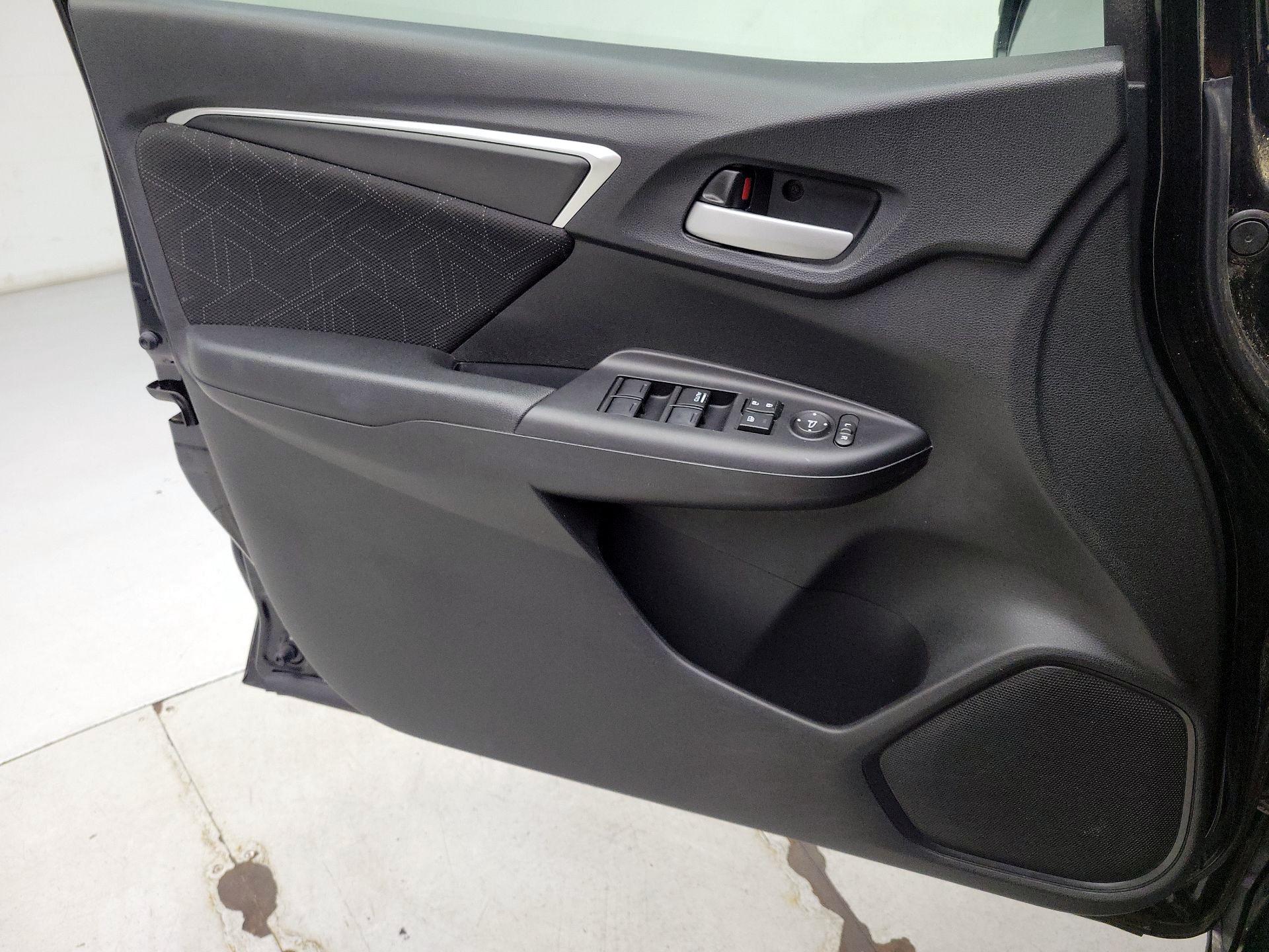 Thumbnail: 2015 Honda Fit - 12