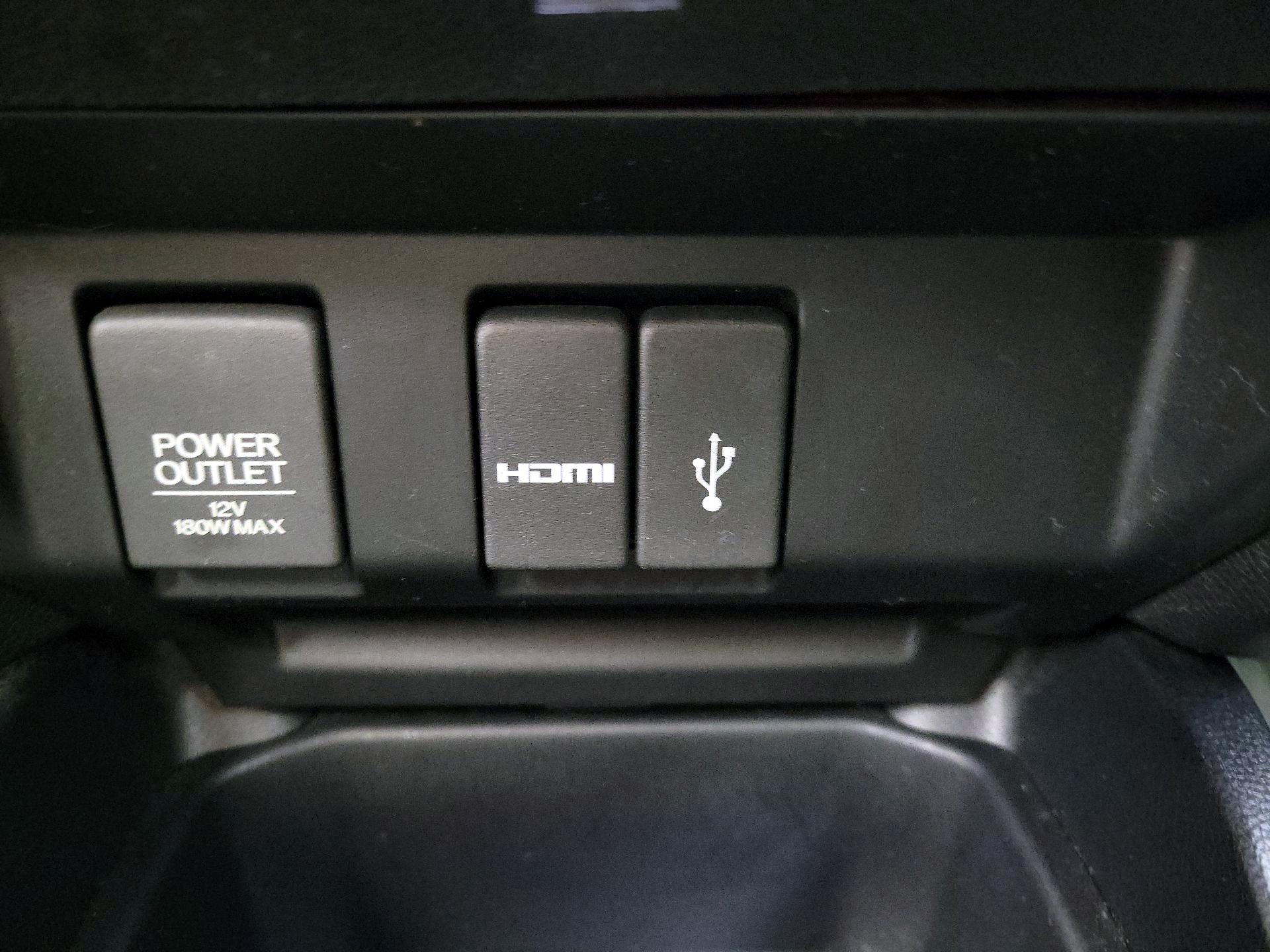 Thumbnail: 2015 Honda Fit - 18