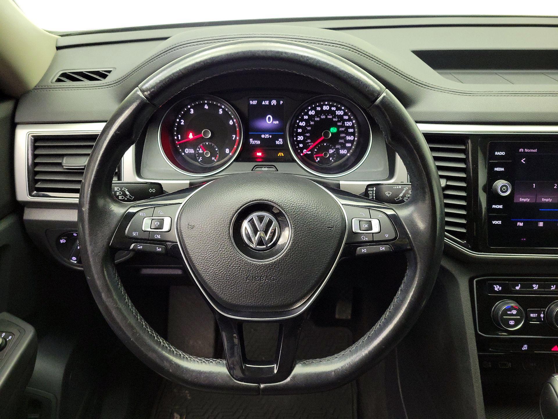 Thumbnail: 2018 Volkswagen Atlas - 10