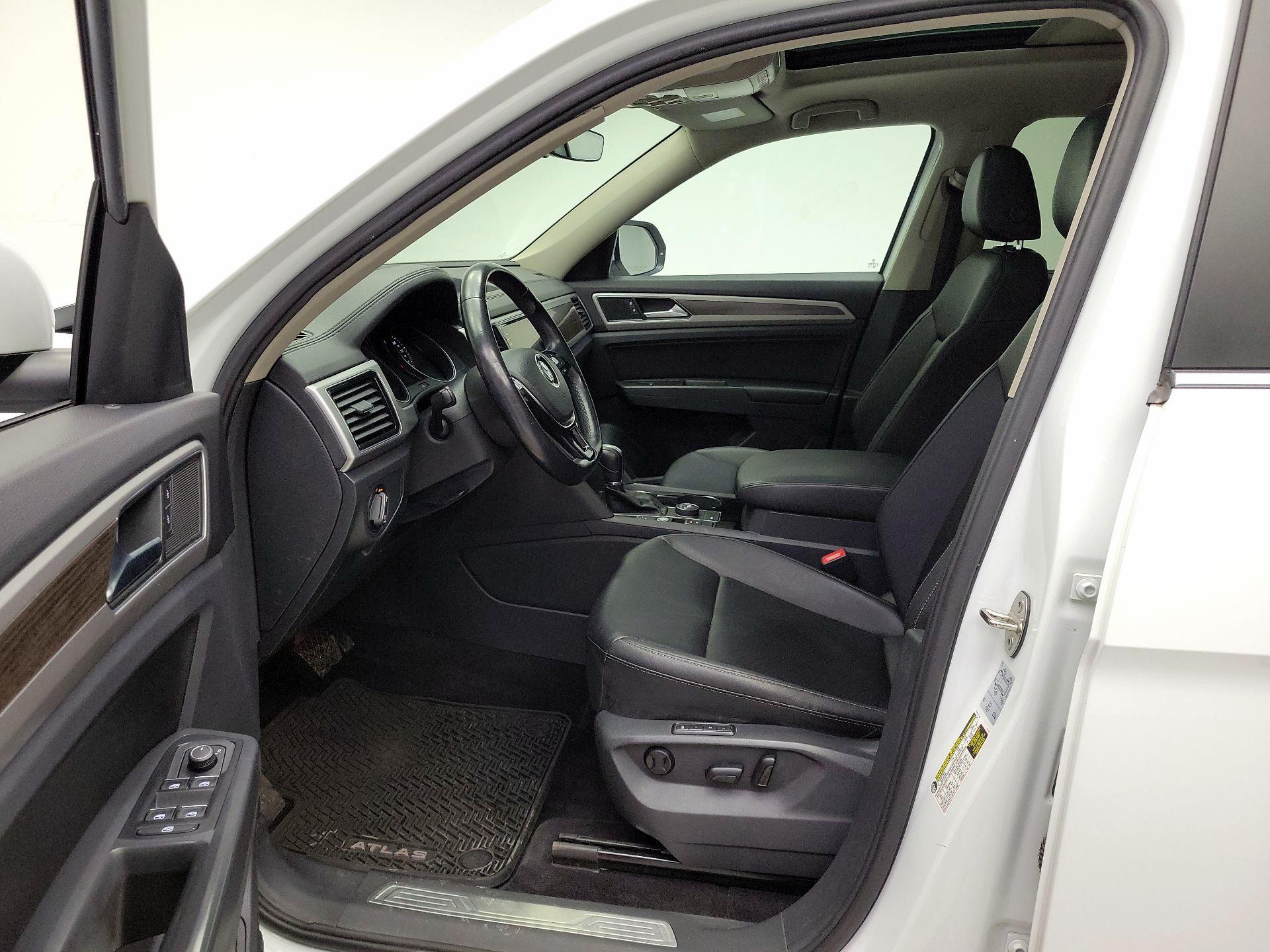 Thumbnail: 2018 Volkswagen Atlas - 11