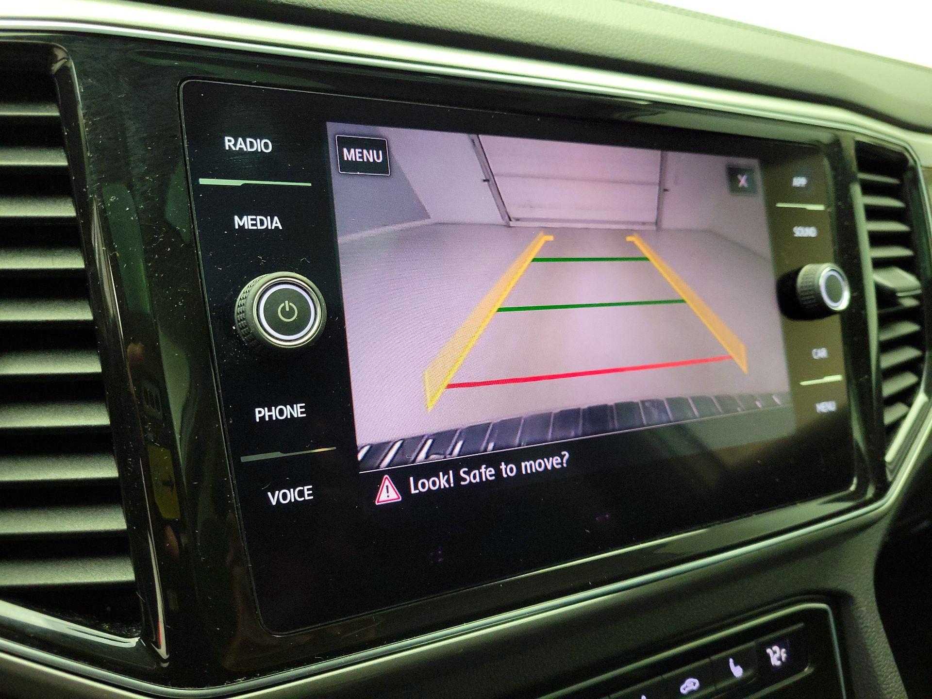 Thumbnail: 2018 Volkswagen Atlas - 13