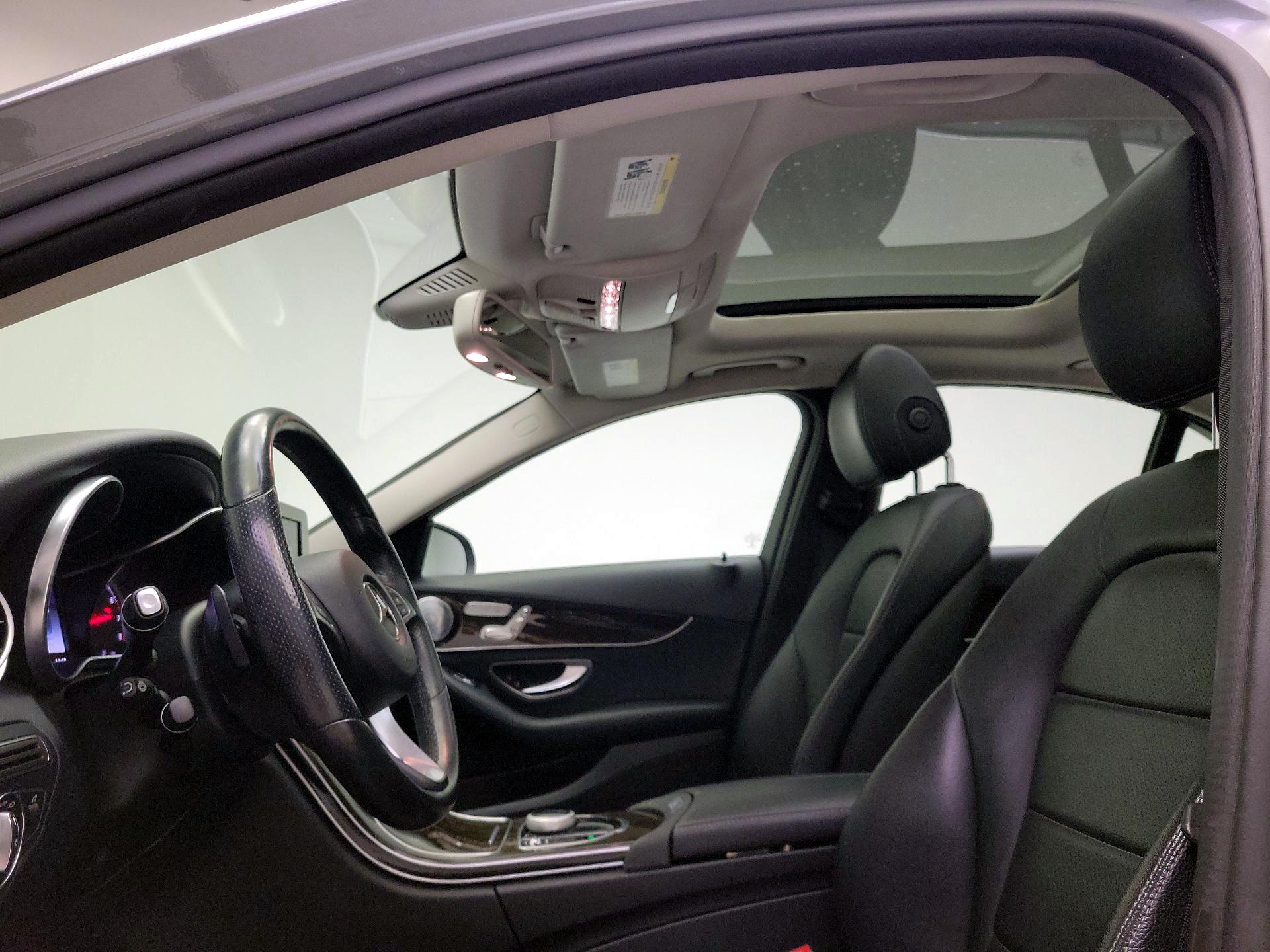 Thumbnail: 2017 Mercedes-Benz C-Class - 19