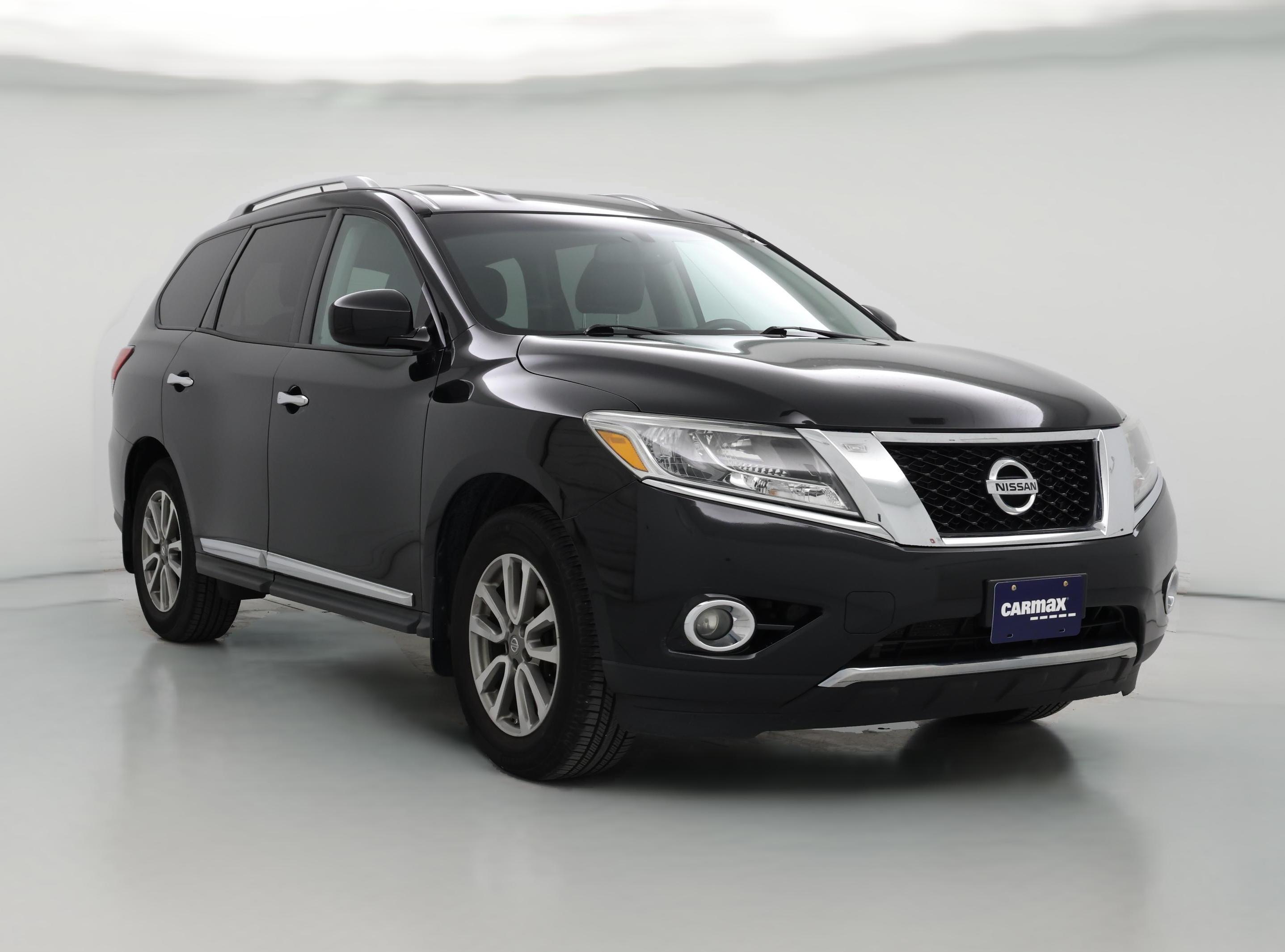 Thumbnail: 2015 Nissan Pathfinder - 1