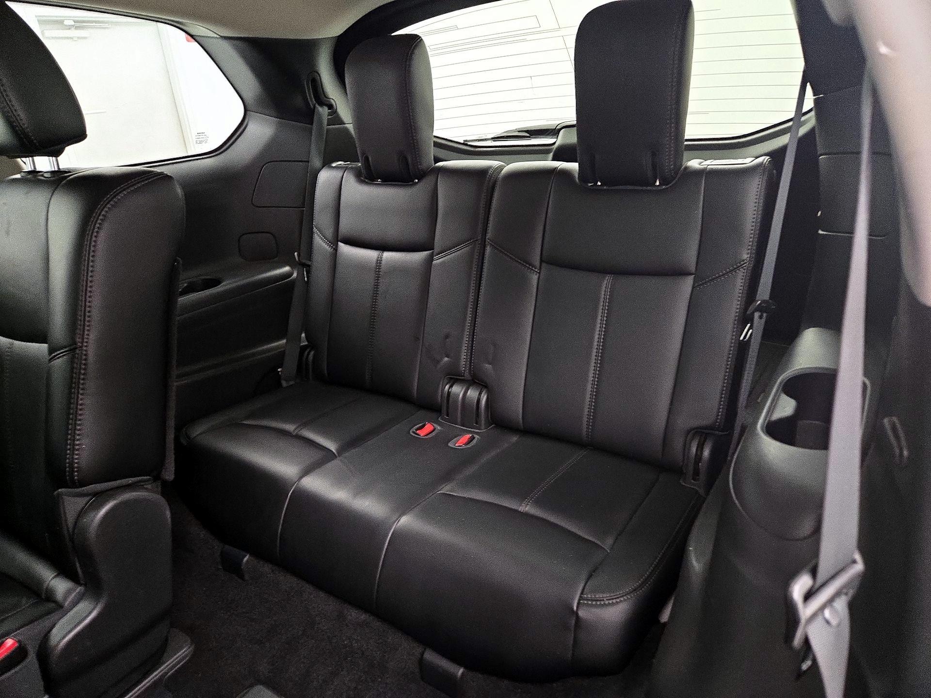 Thumbnail: 2015 Nissan Pathfinder - 20