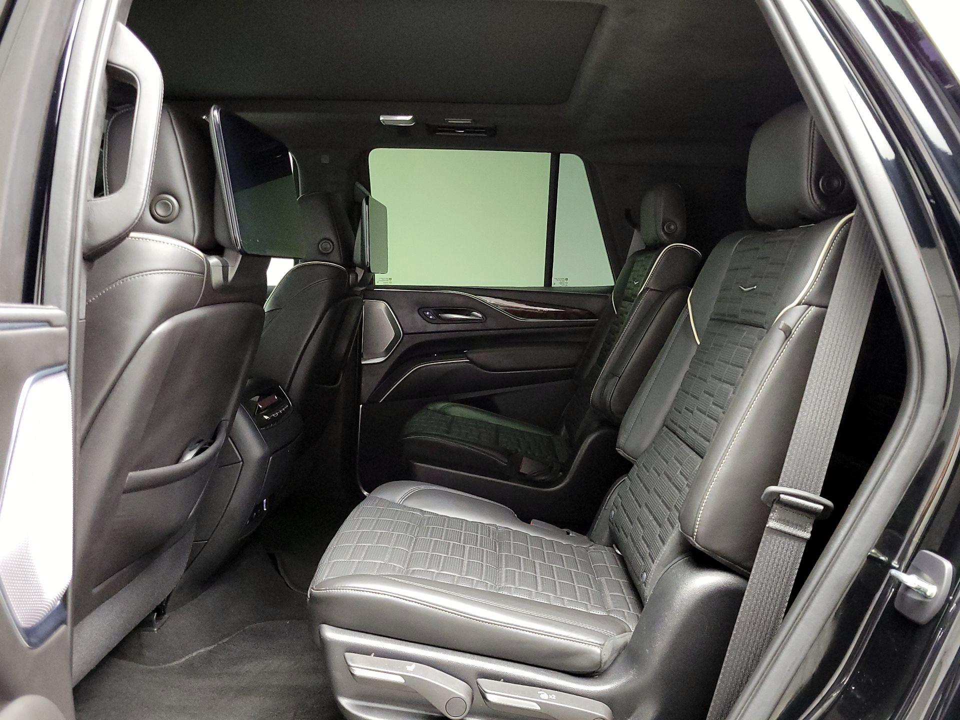 Thumbnail: 2021 Cadillac Escalade - 20