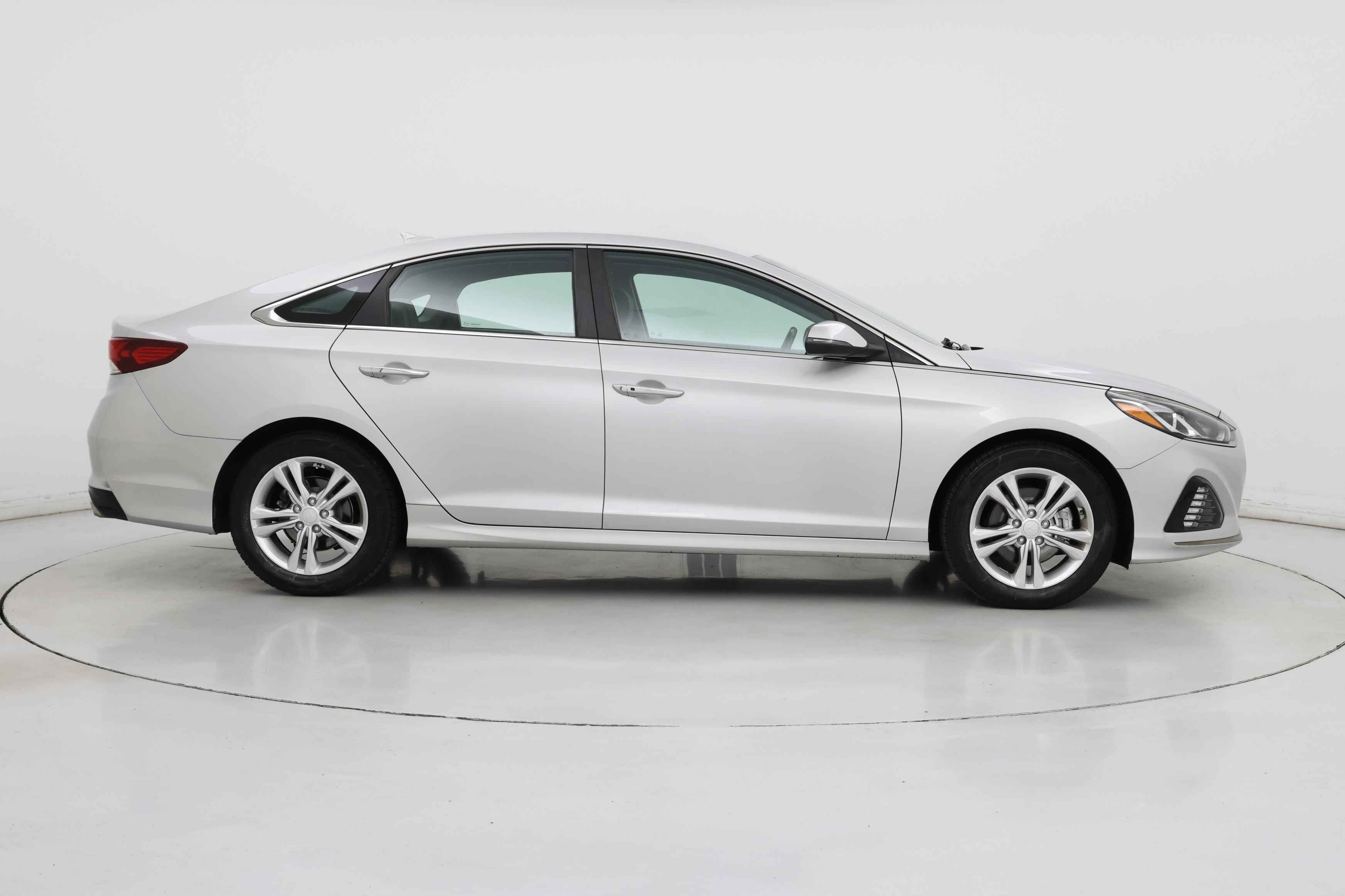 Thumbnail: 2019 Hyundai Sonata - 7