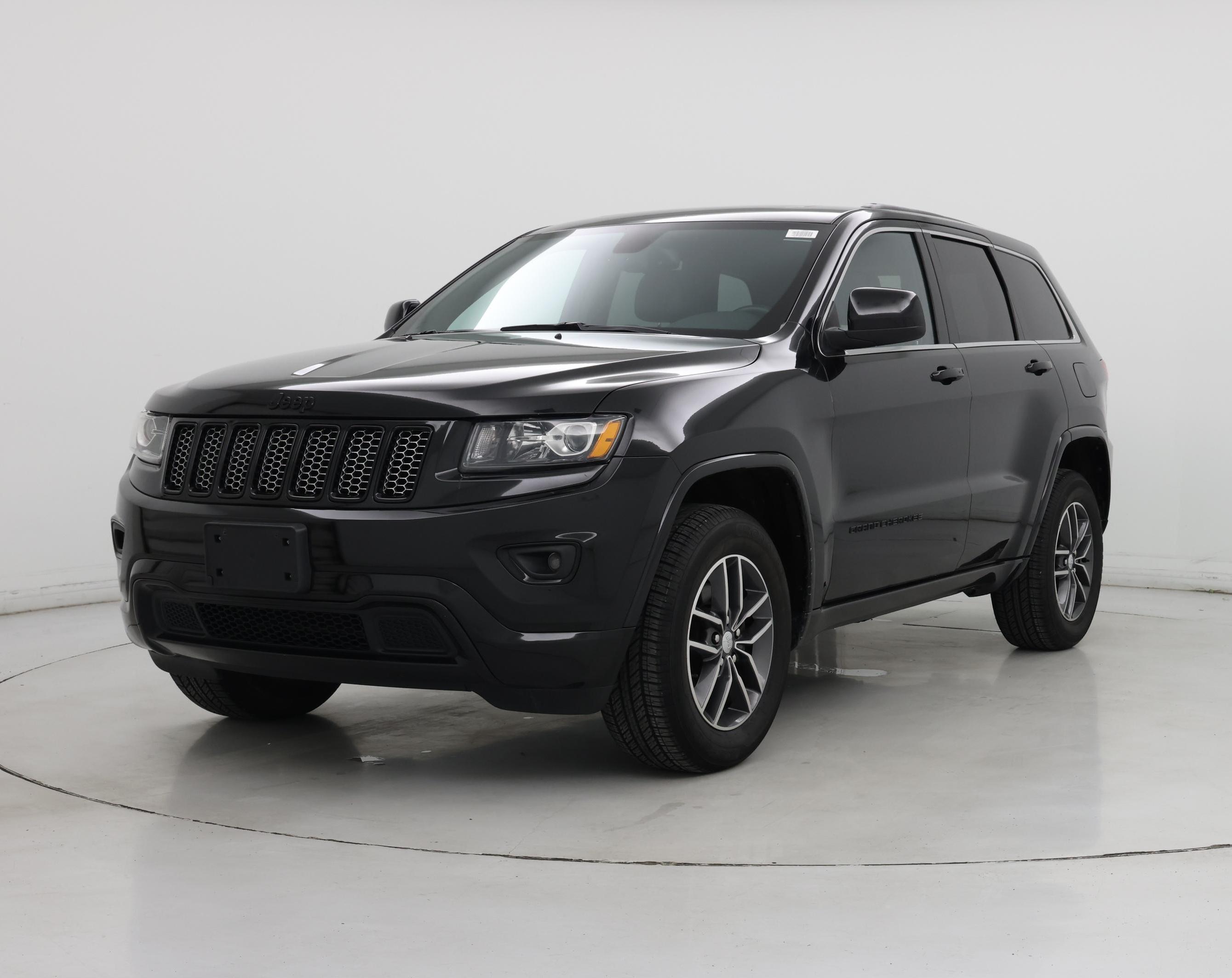 Thumbnail: 2015 Jeep Grand Cherokee - 4
