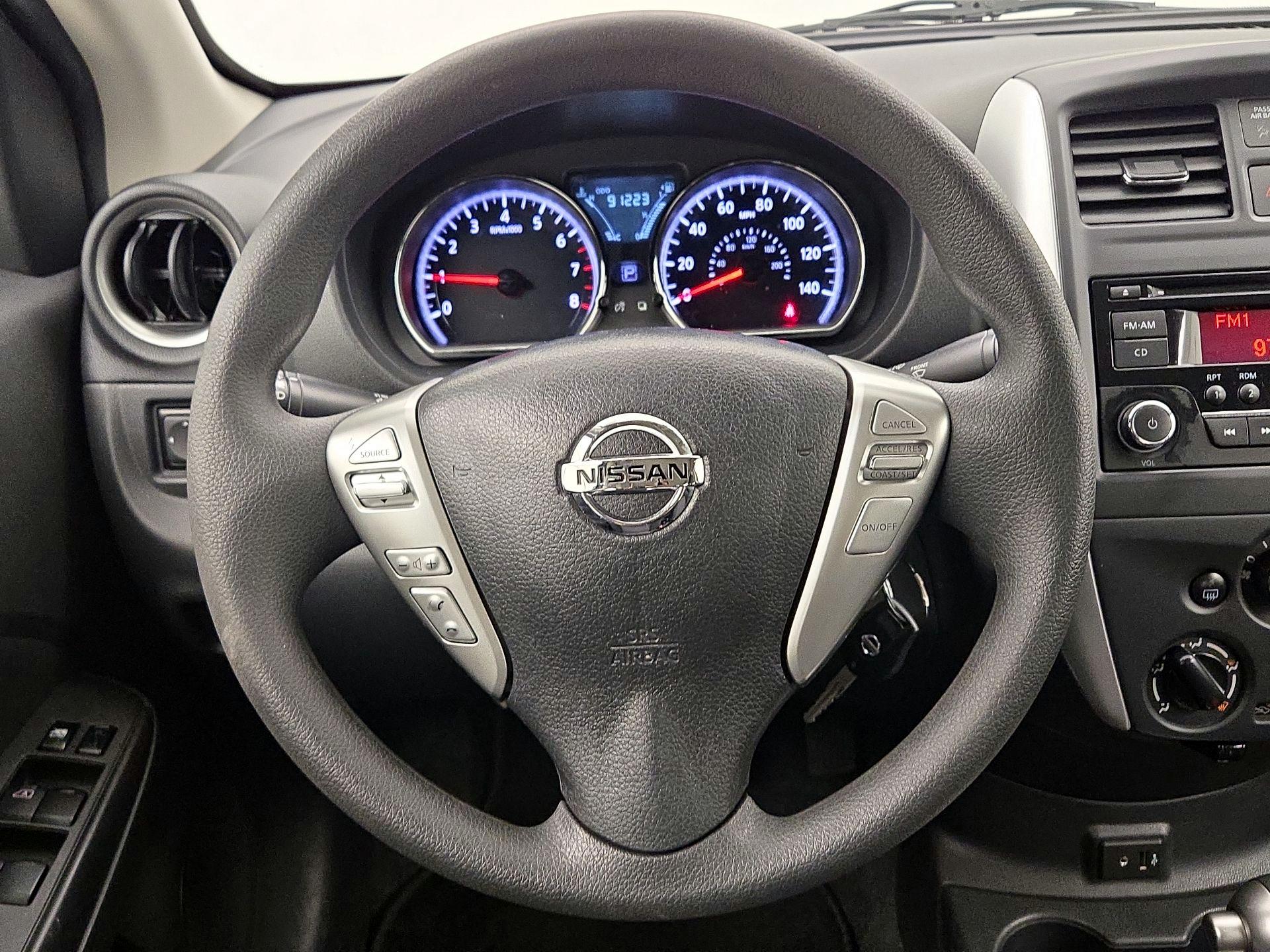 Thumbnail: 2017 Nissan Versa - 10