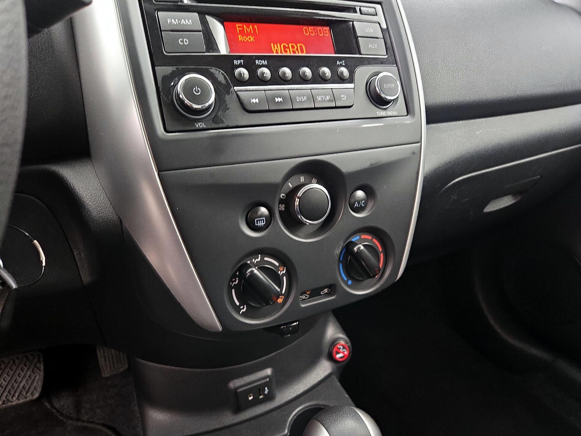 Thumbnail: 2017 Nissan Versa - 15